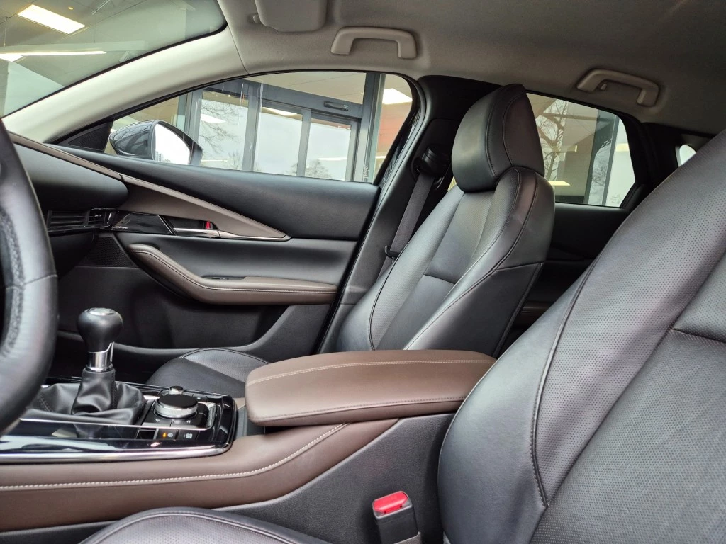 Hoofdafbeelding Mazda CX-30