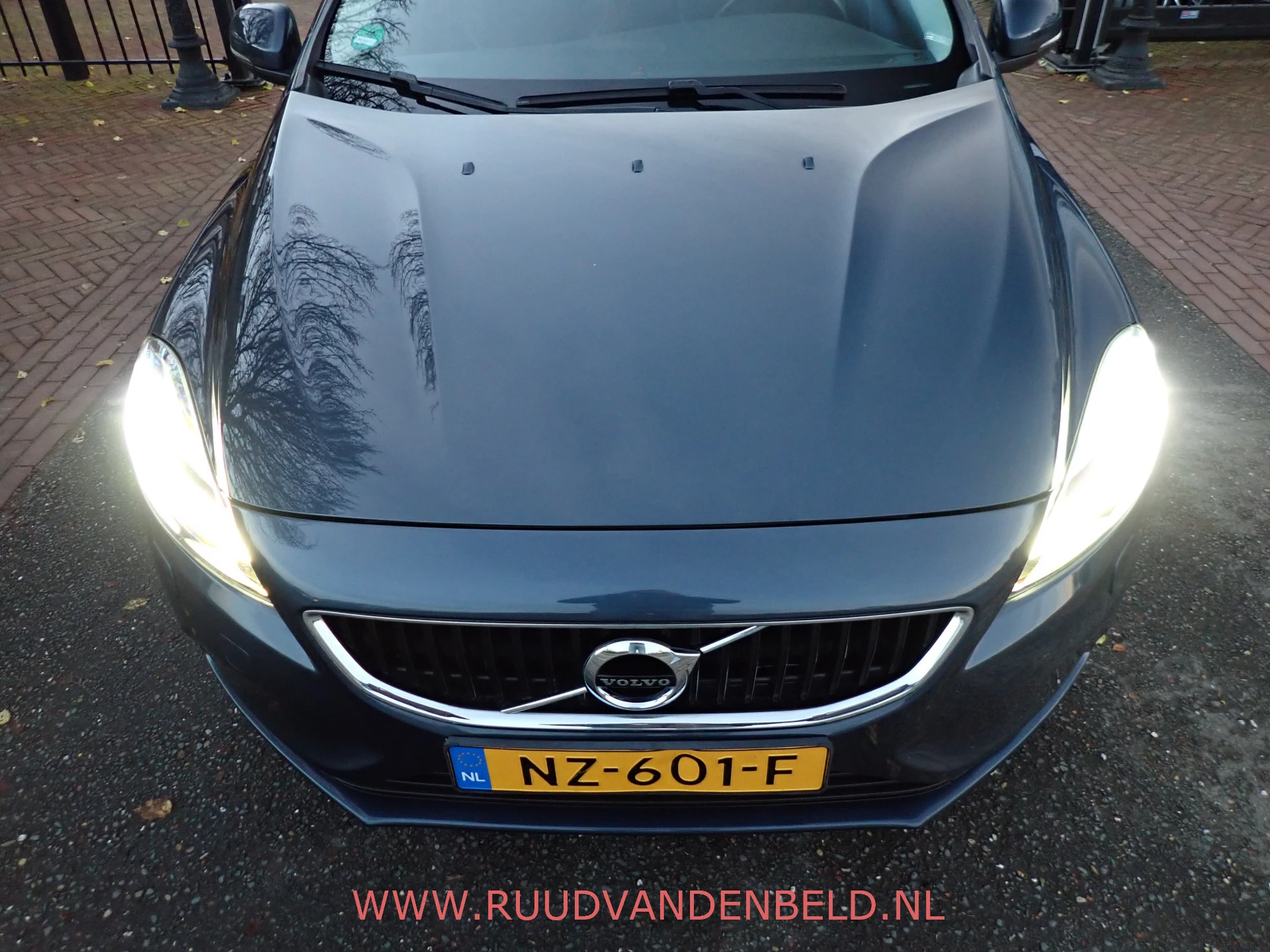 Hoofdafbeelding Volvo V40