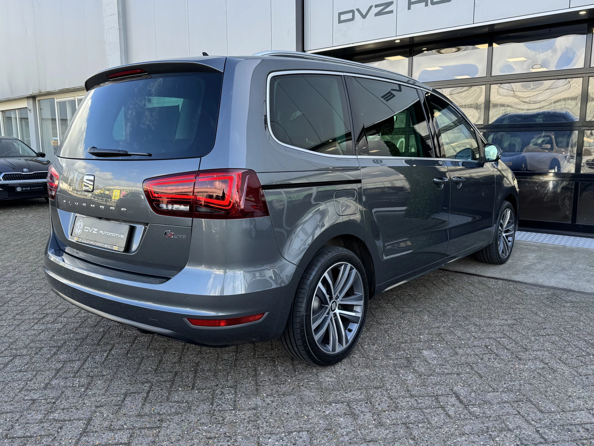 Hoofdafbeelding SEAT Alhambra