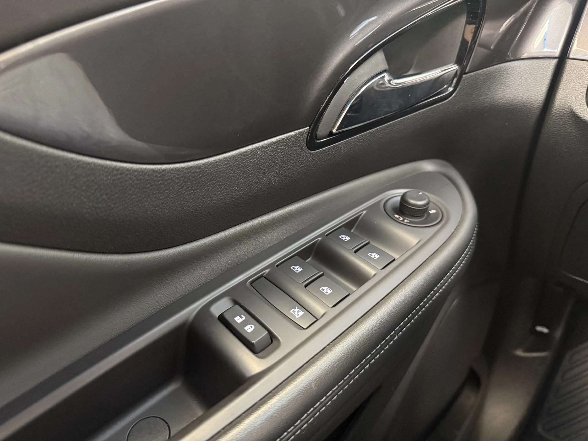 Hoofdafbeelding Opel Mokka X