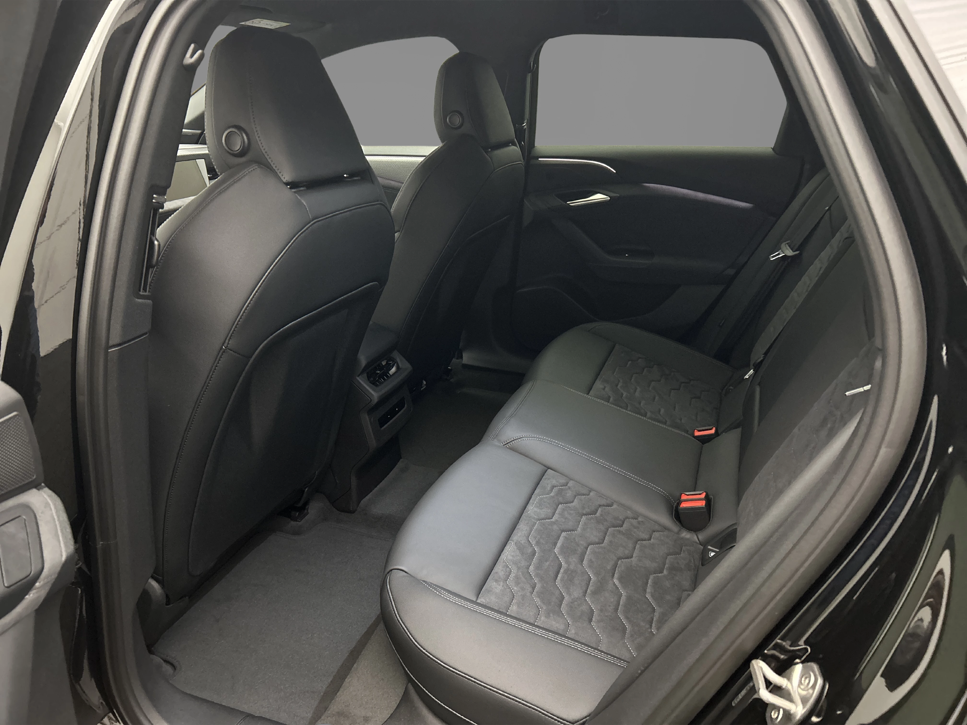 Hoofdafbeelding Audi A6 Avant e-tron