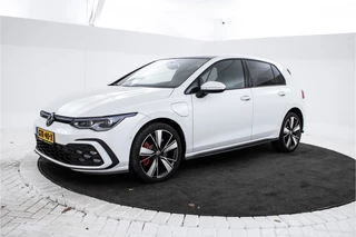 Hoofdafbeelding Volkswagen Golf Volkswagen Golf 1.4 eHybrid GTE Alle opties! Panorama, dode hoek det. etc.