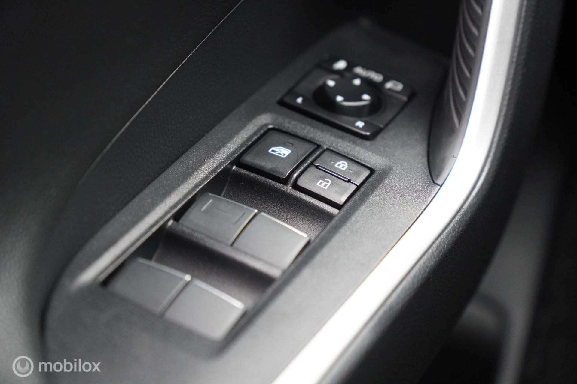 Hoofdafbeelding Toyota RAV4