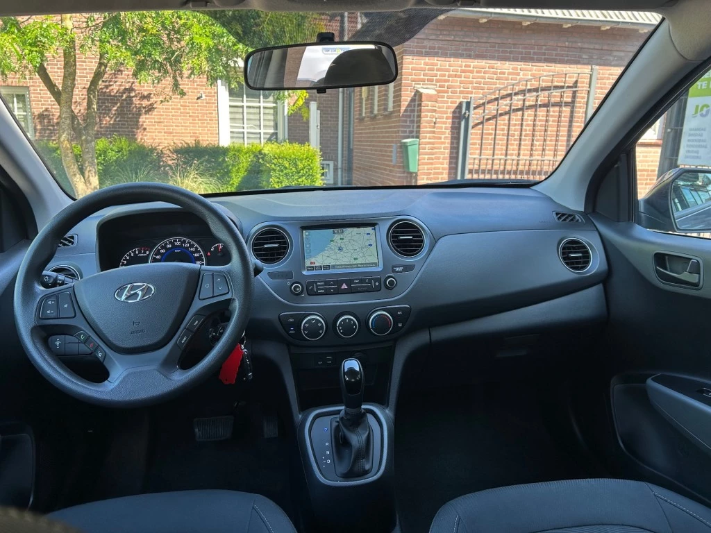 Hoofdafbeelding Hyundai i10