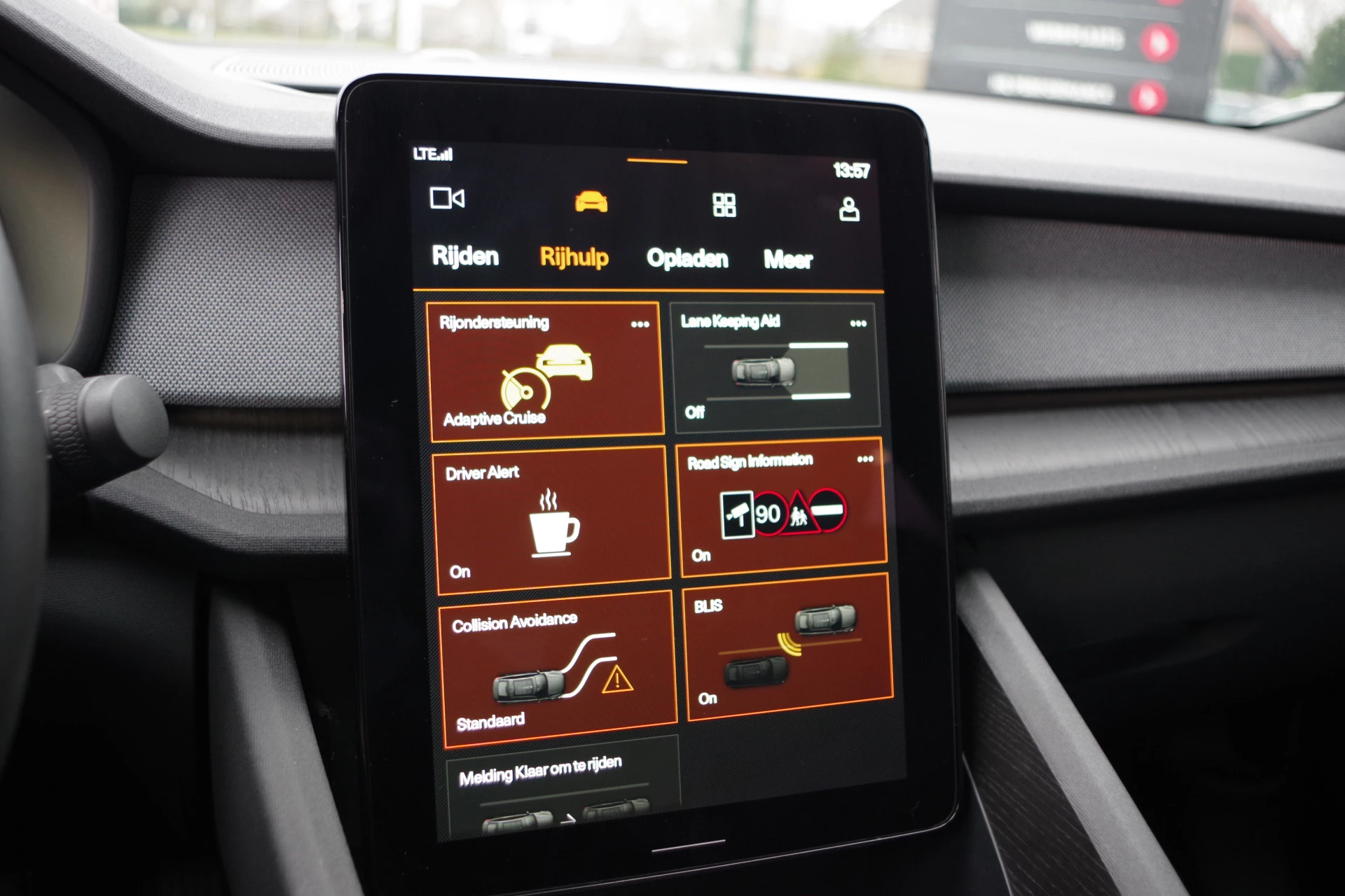 Hoofdafbeelding Polestar 2