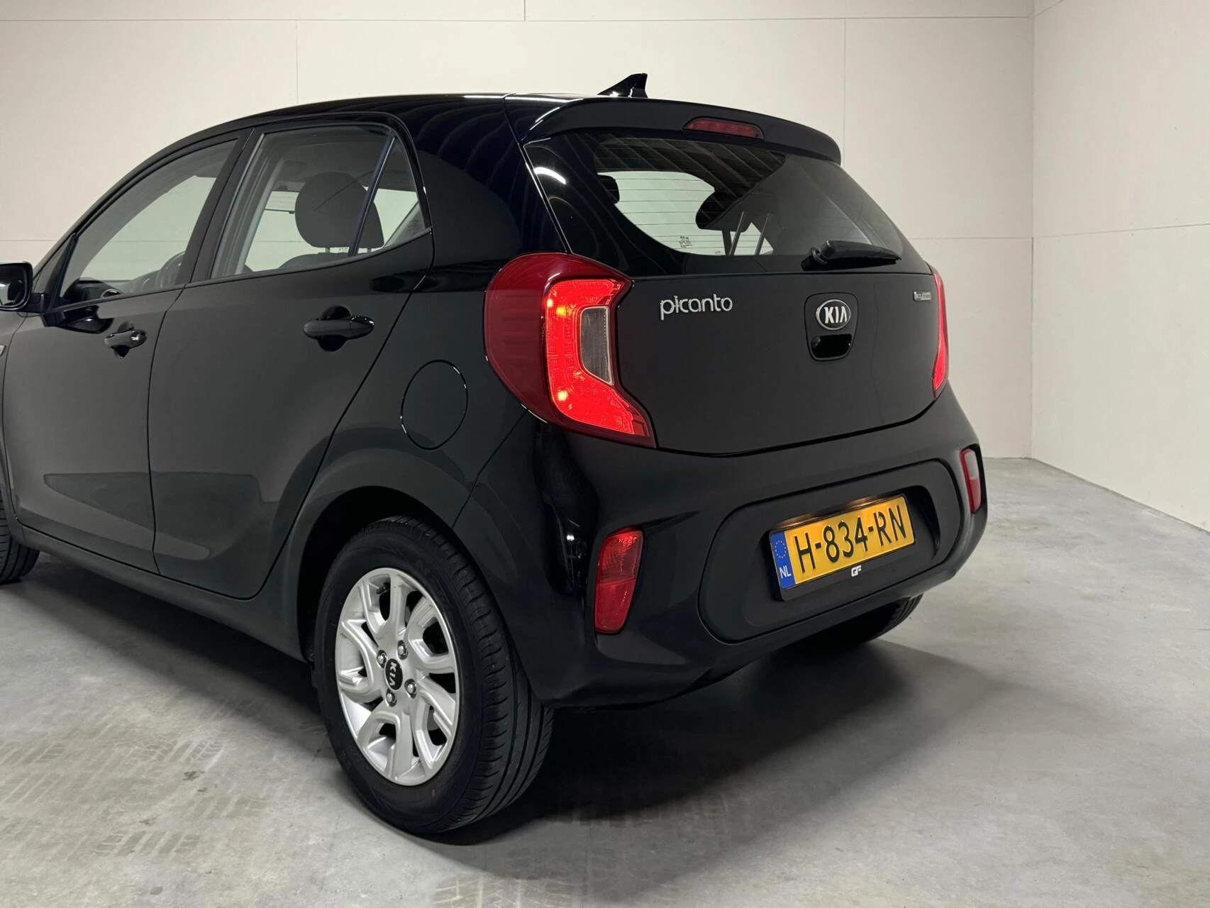 Hoofdafbeelding Kia Picanto