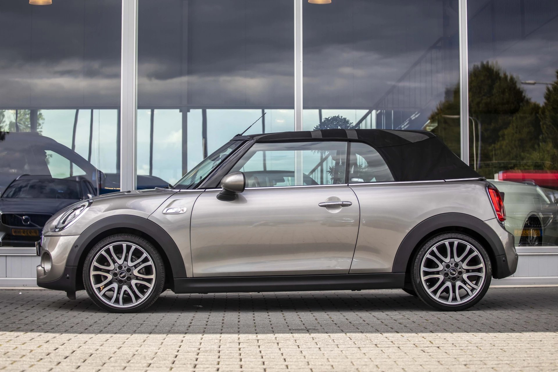 Hoofdafbeelding MINI Cooper S Cabrio