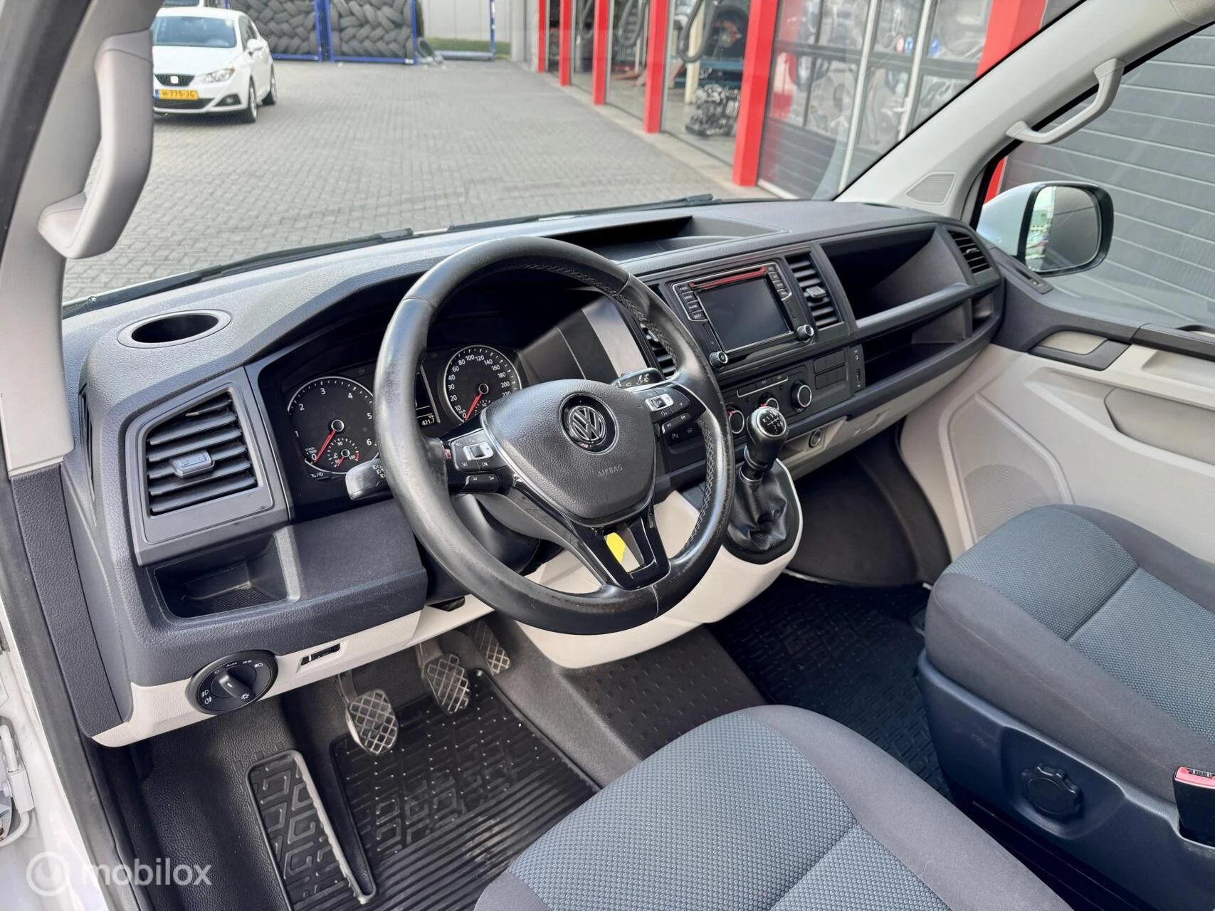 Hoofdafbeelding Volkswagen Transporter