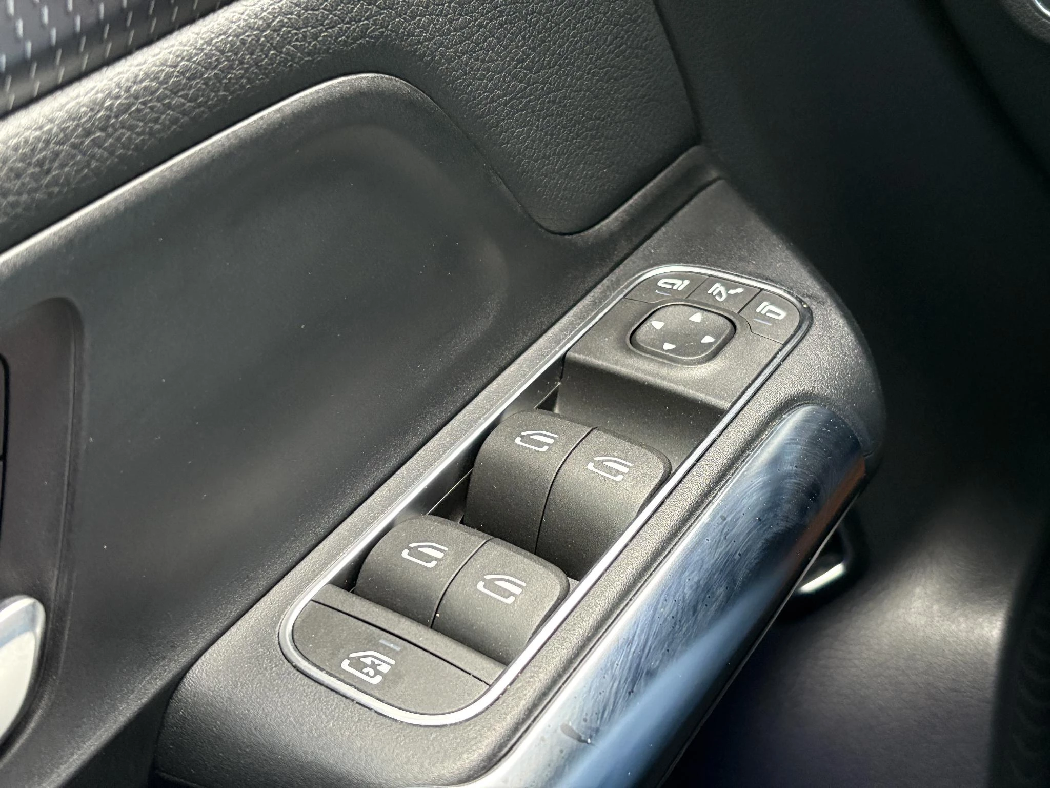 Hoofdafbeelding Mercedes-Benz EQA