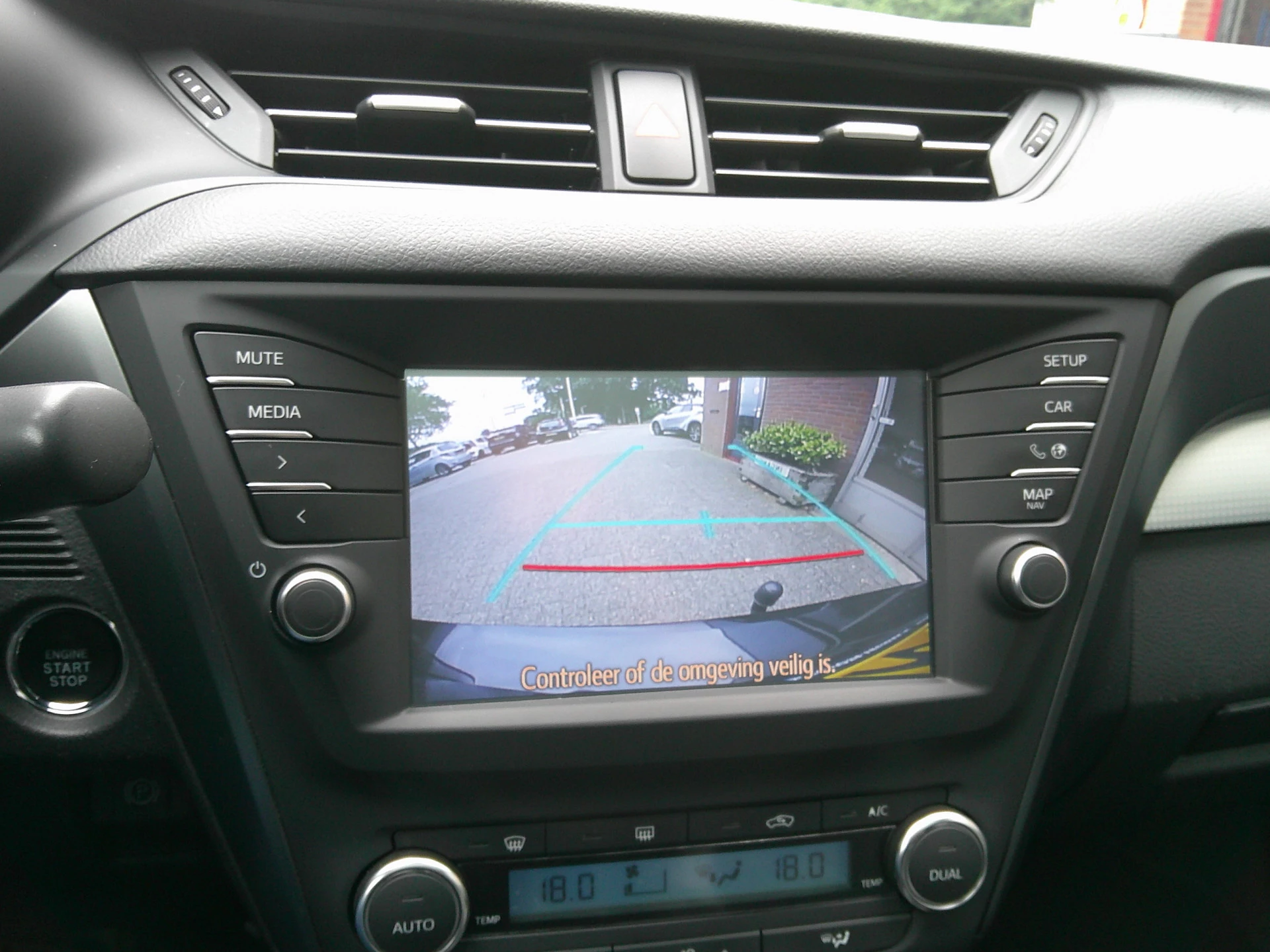 Hoofdafbeelding Toyota Avensis