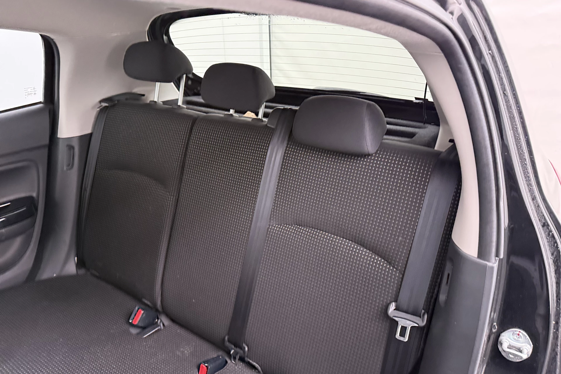 Hoofdafbeelding Mitsubishi Space Star