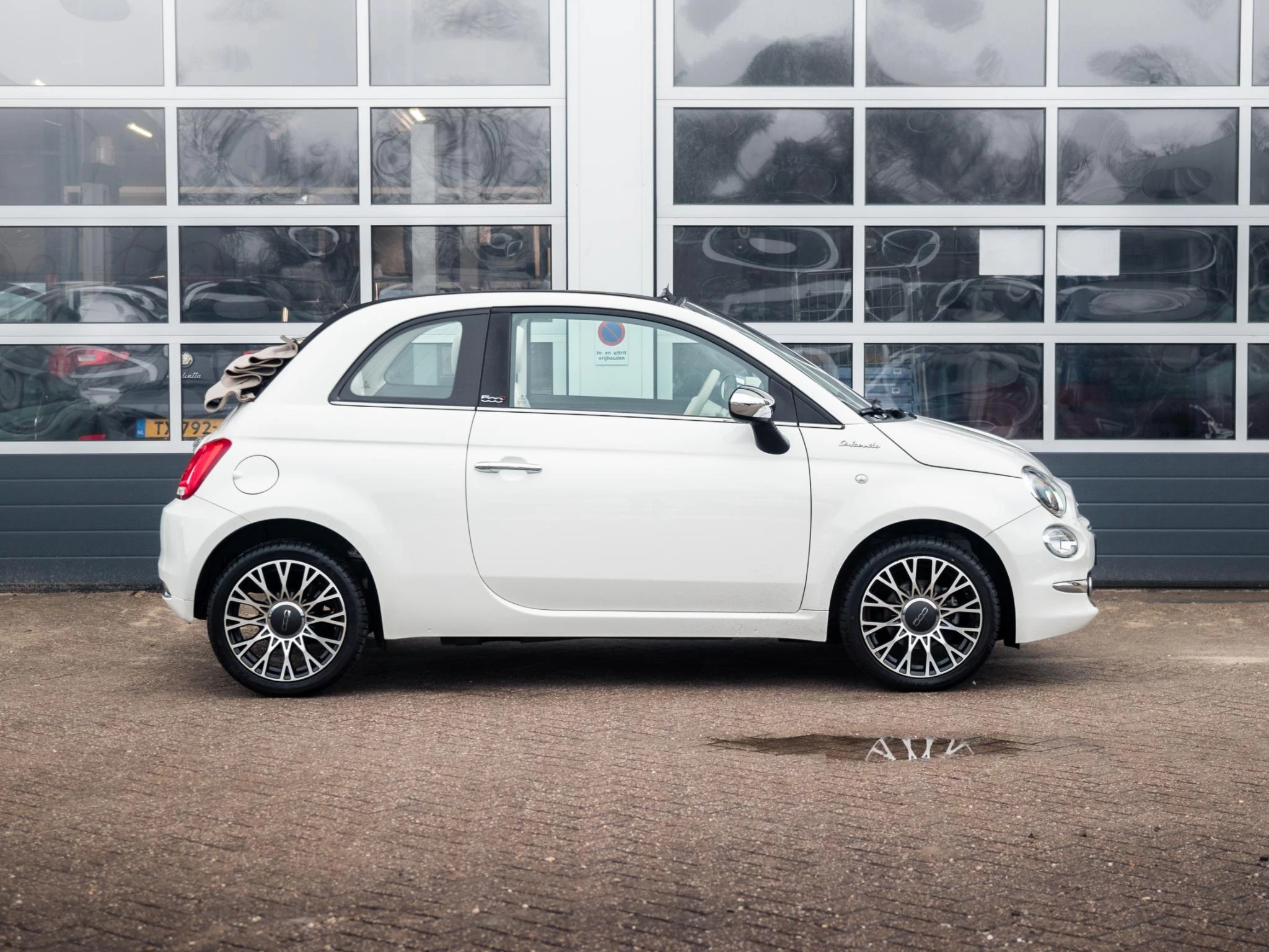 Hoofdafbeelding Fiat 500C
