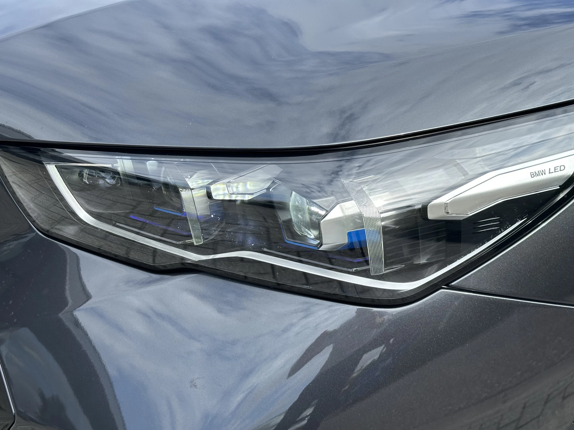 Hoofdafbeelding BMW i5