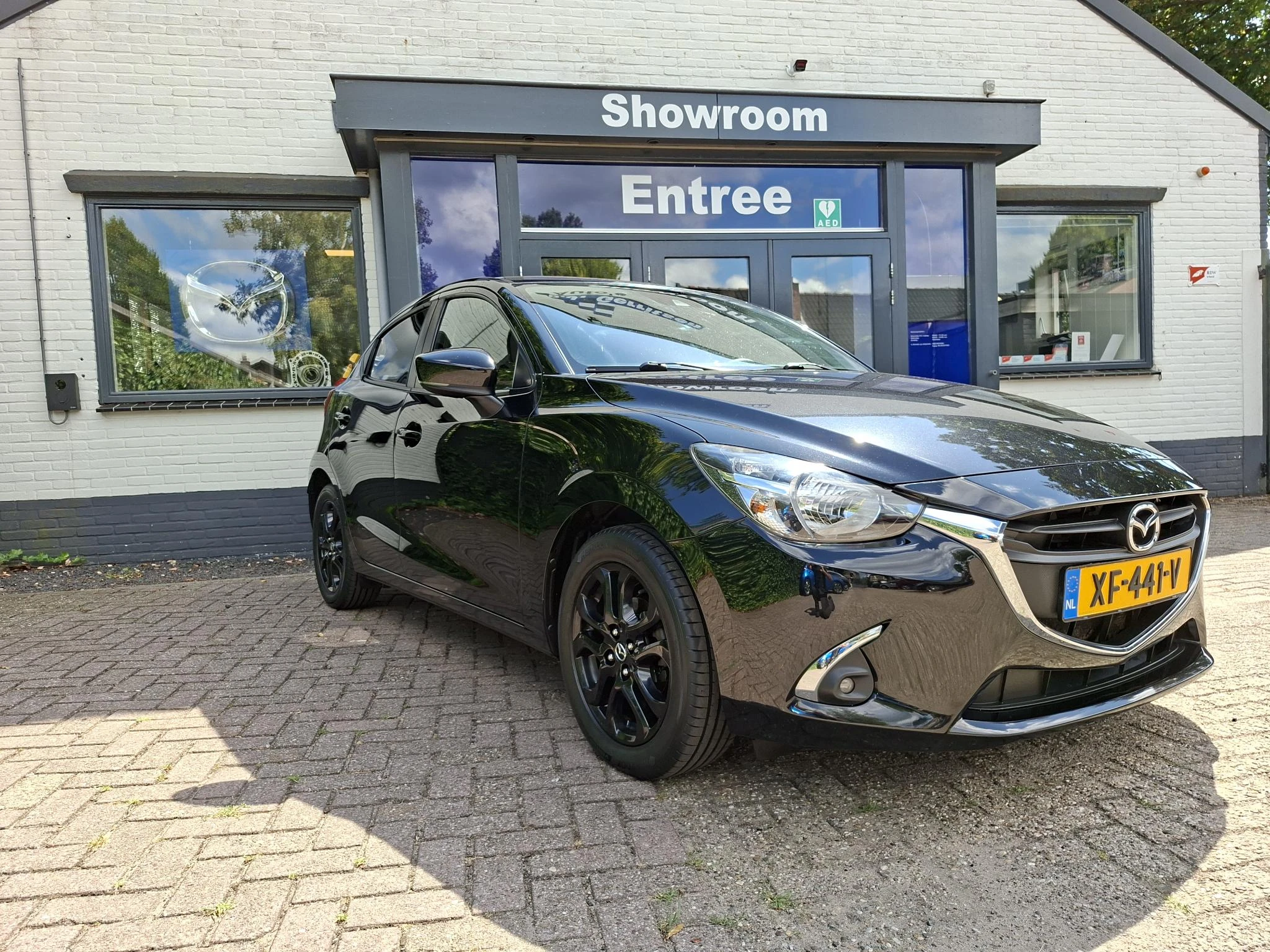 Mazda 2