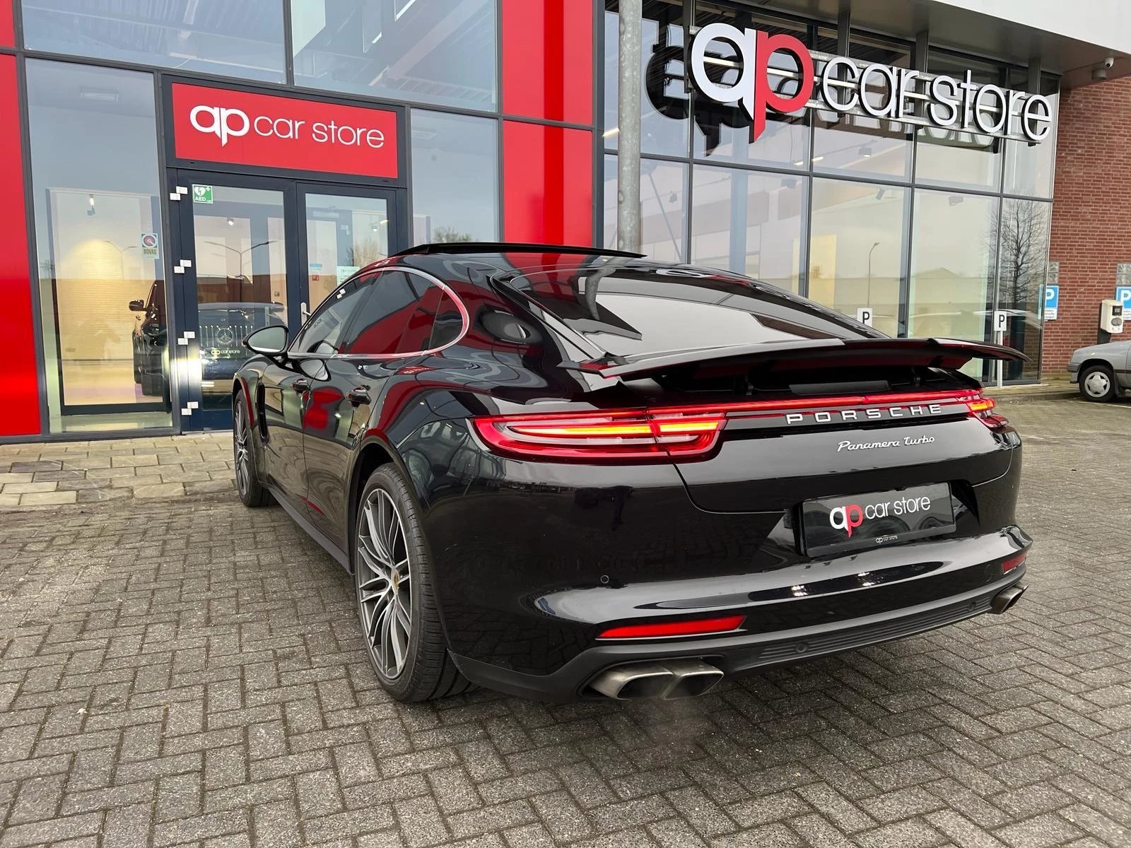 Hoofdafbeelding Porsche Panamera