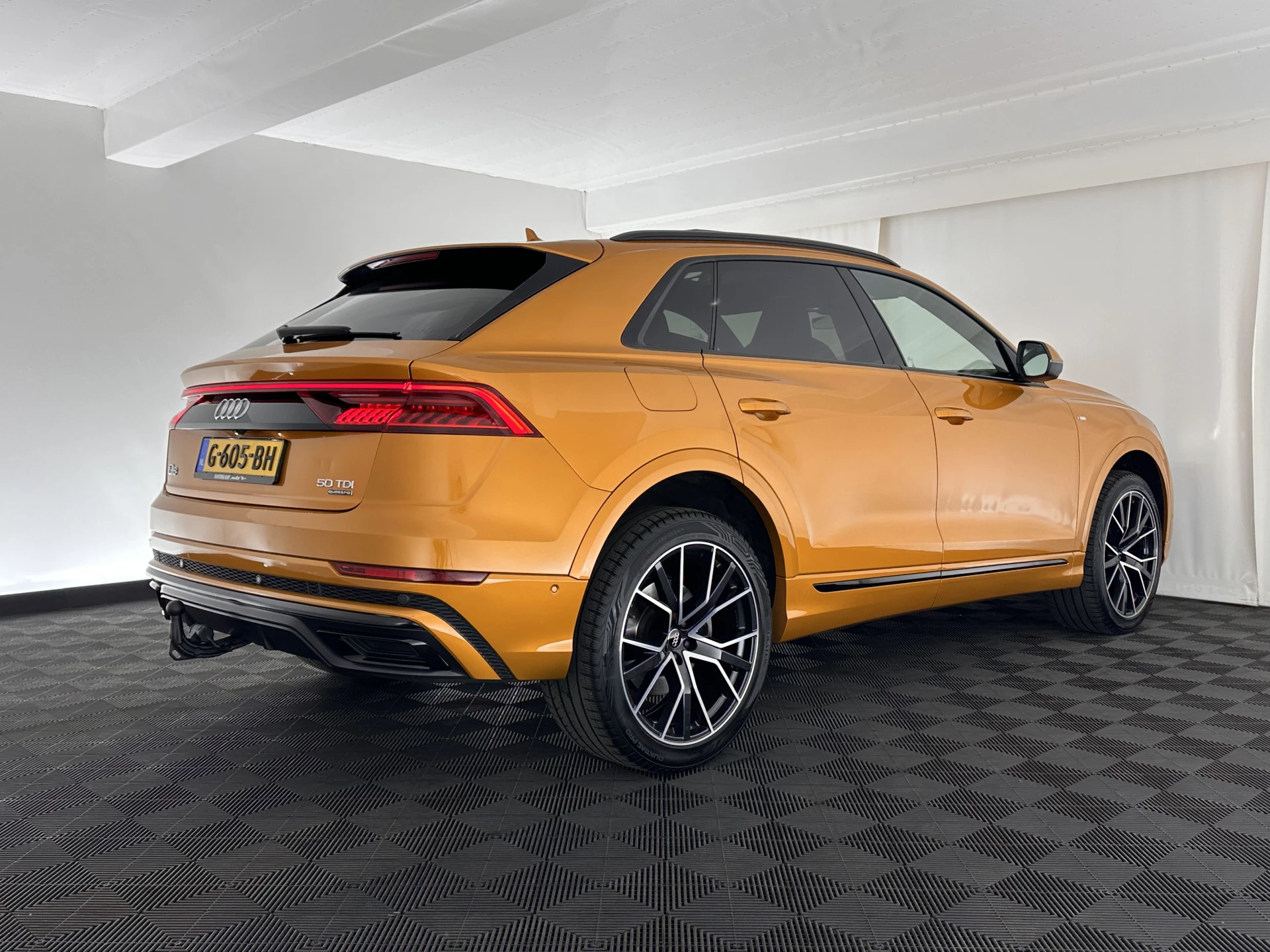 Hoofdafbeelding Audi Q8