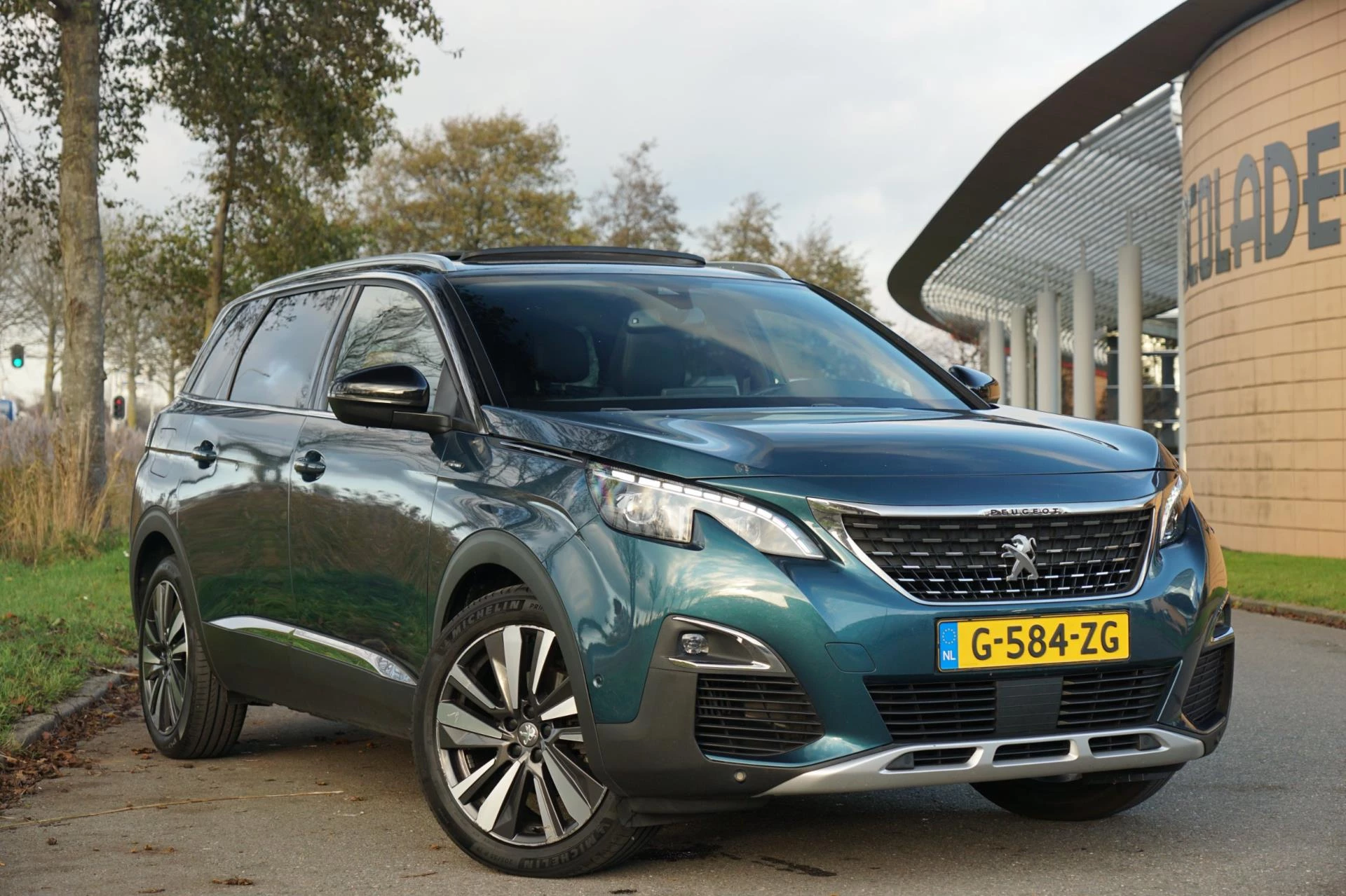 Hoofdafbeelding Peugeot 5008