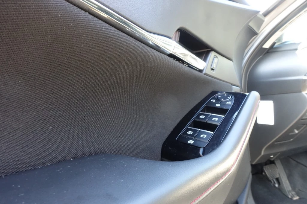 Hoofdafbeelding Mazda CX-30