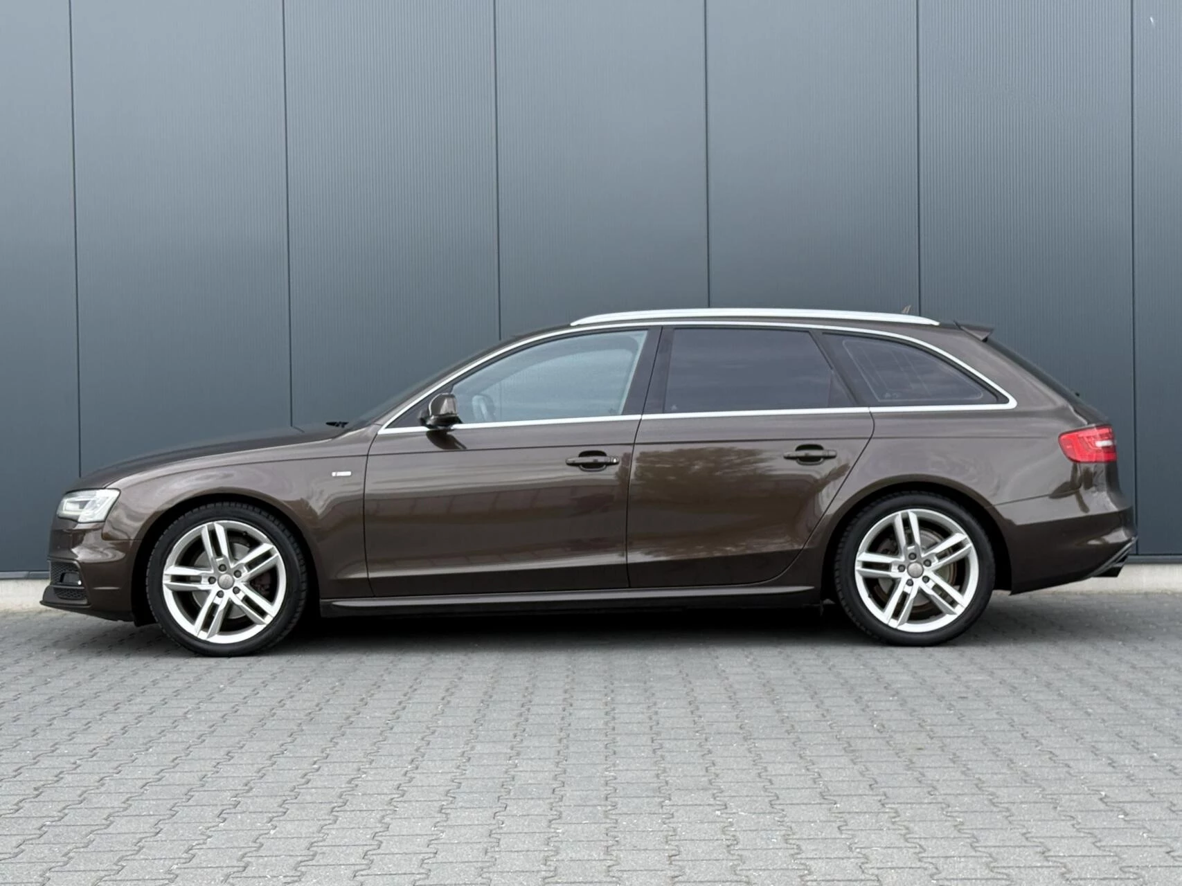 Hoofdafbeelding Audi A4