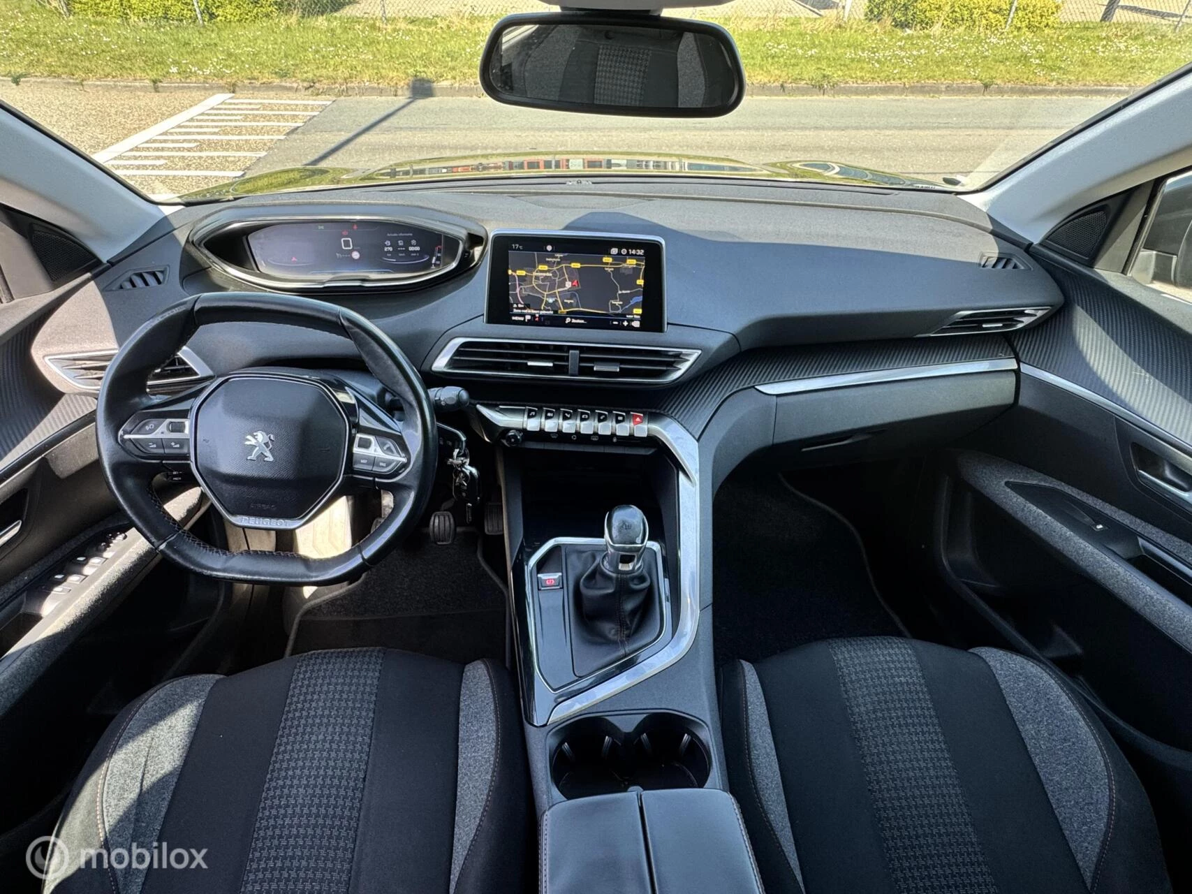 Hoofdafbeelding Peugeot 5008