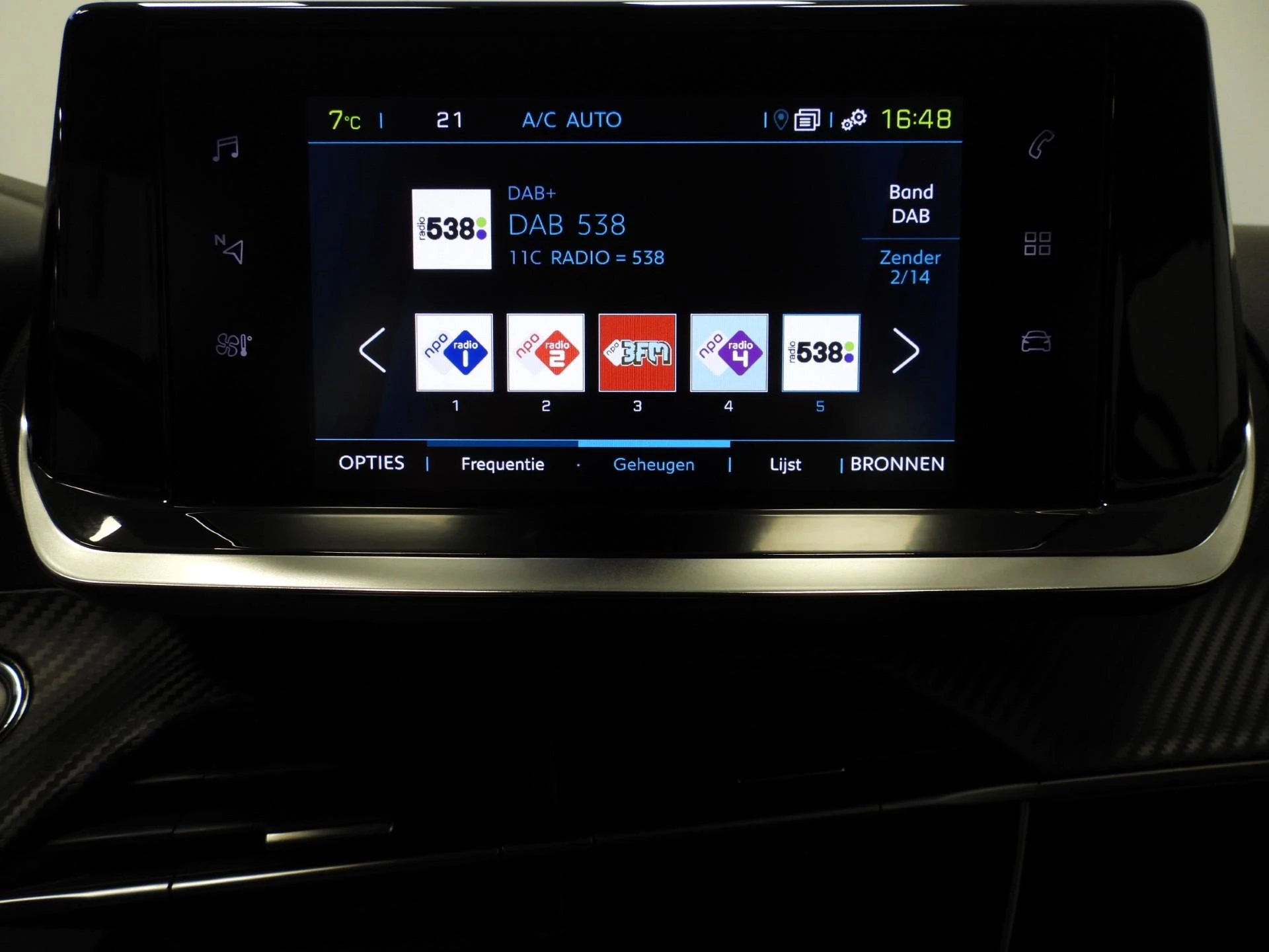 Hoofdafbeelding Peugeot e-208