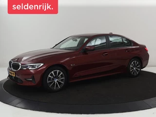 BMW 3-serie 330e Business Edition Plus | Sportstoelen |  Leder | Adaptive cruise | Stoelverwarming | Carplay | Stuurverwarming | Navigatie | Parkeerhulp | Full LED | Live Cockpit | Individual Aventurinrot metallic | PHEV | Plug In