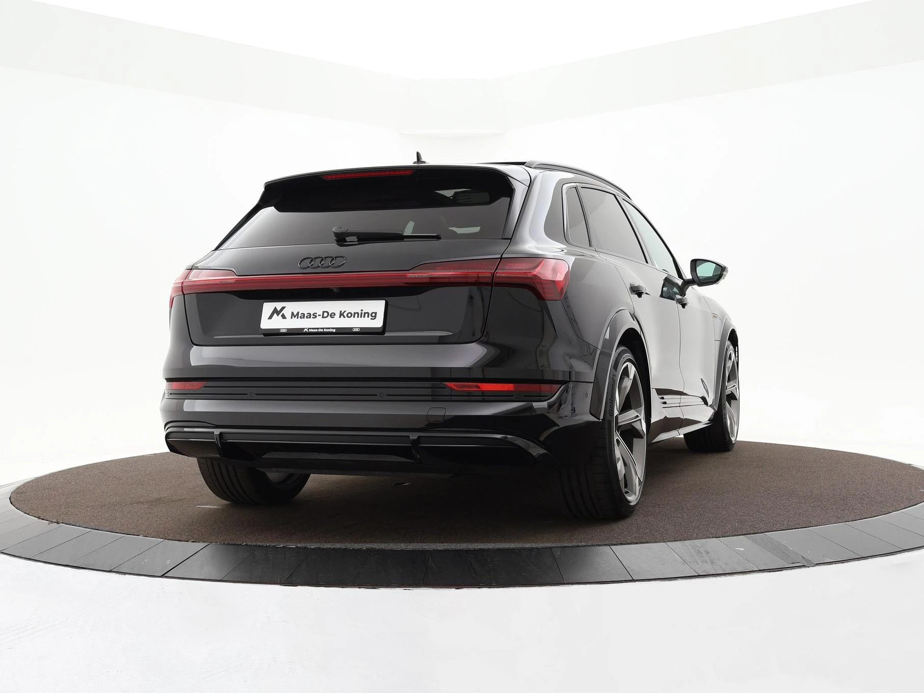 Hoofdafbeelding Audi e-tron