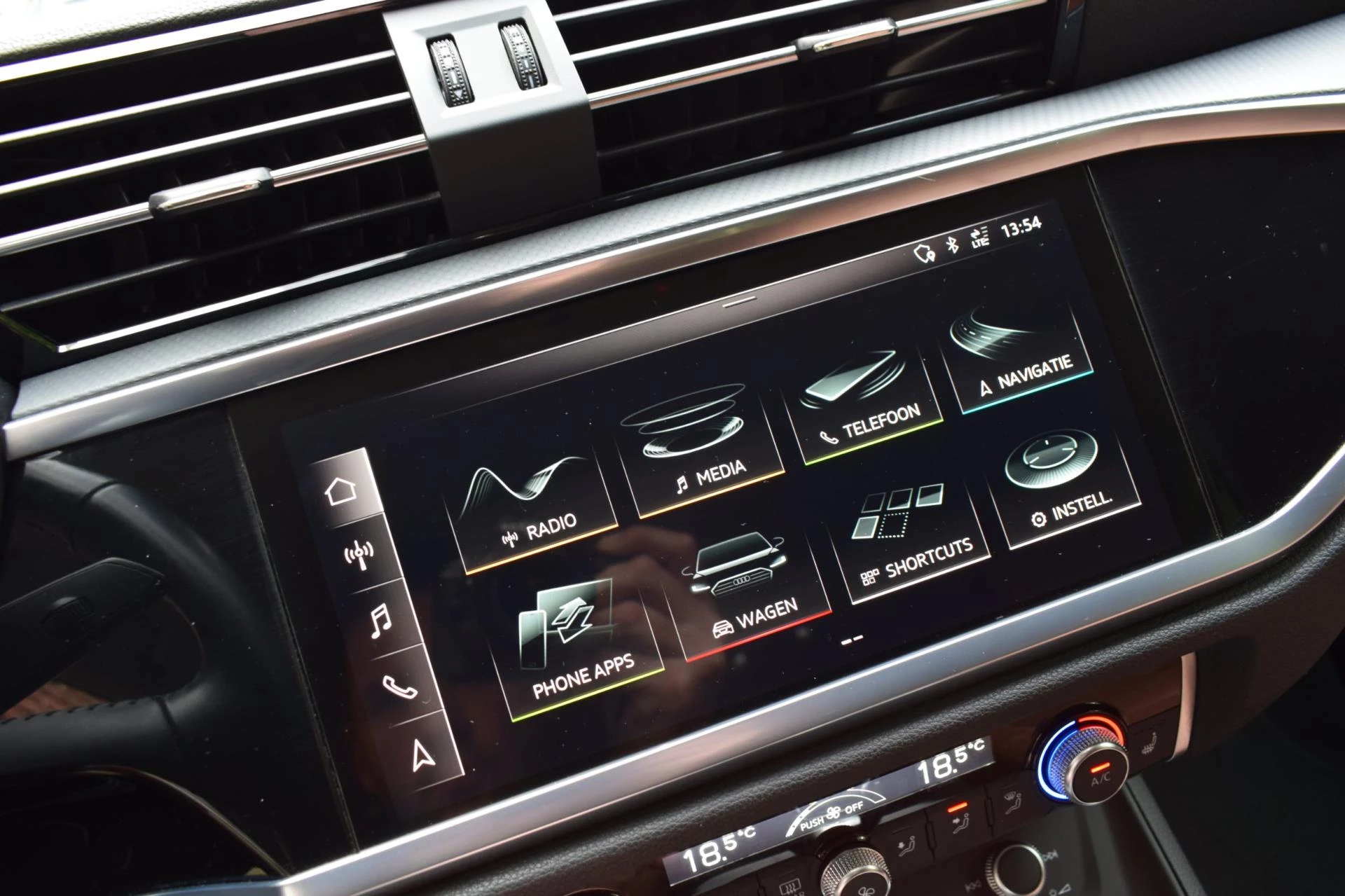 Hoofdafbeelding Audi Q3
