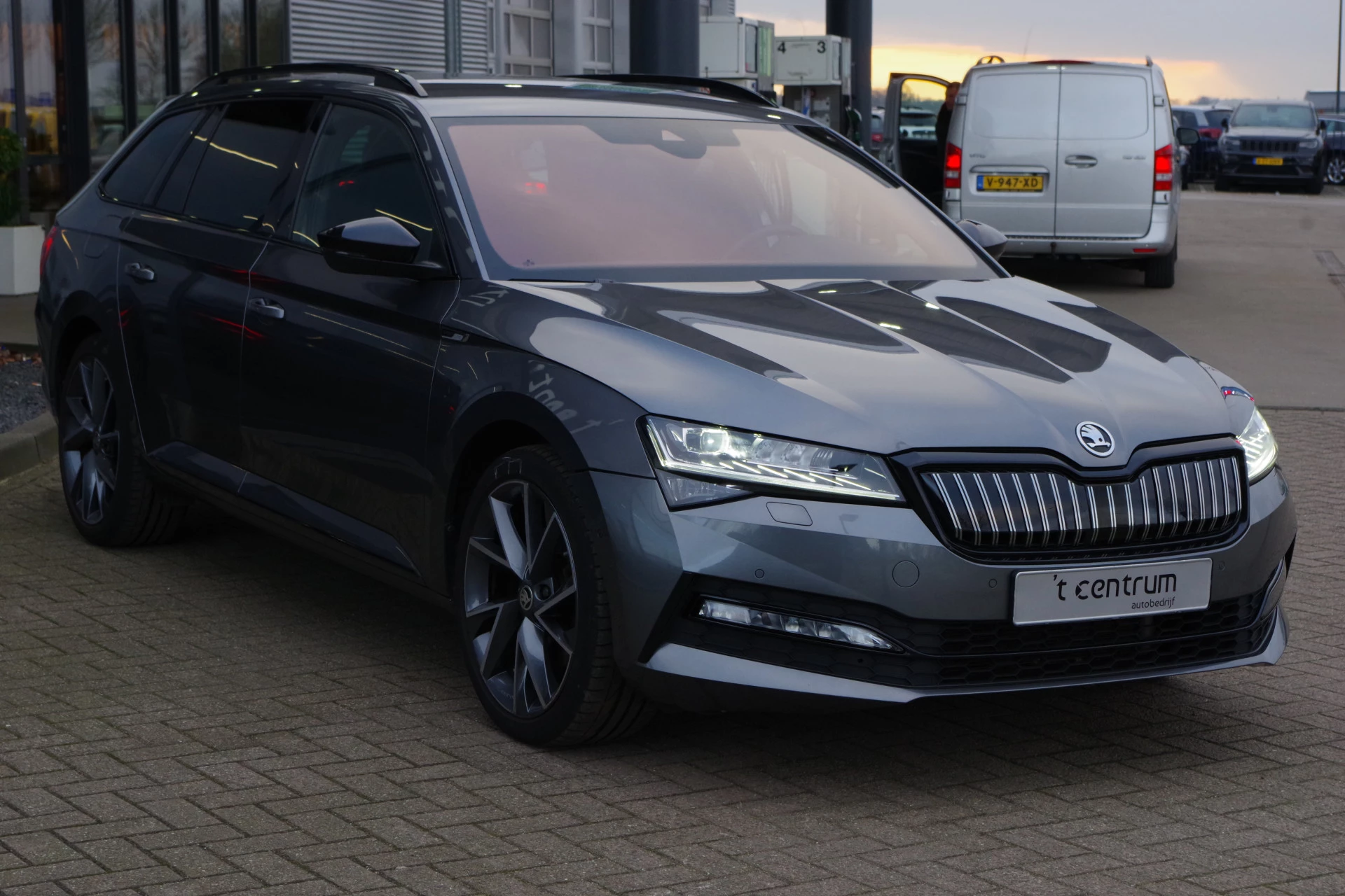 Hoofdafbeelding Škoda Superb
