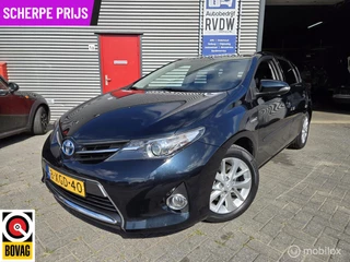 Hoofdafbeelding Toyota Auris Toyota Auris 1.8 Hybrid Lease+ Panonorama dak -Navi