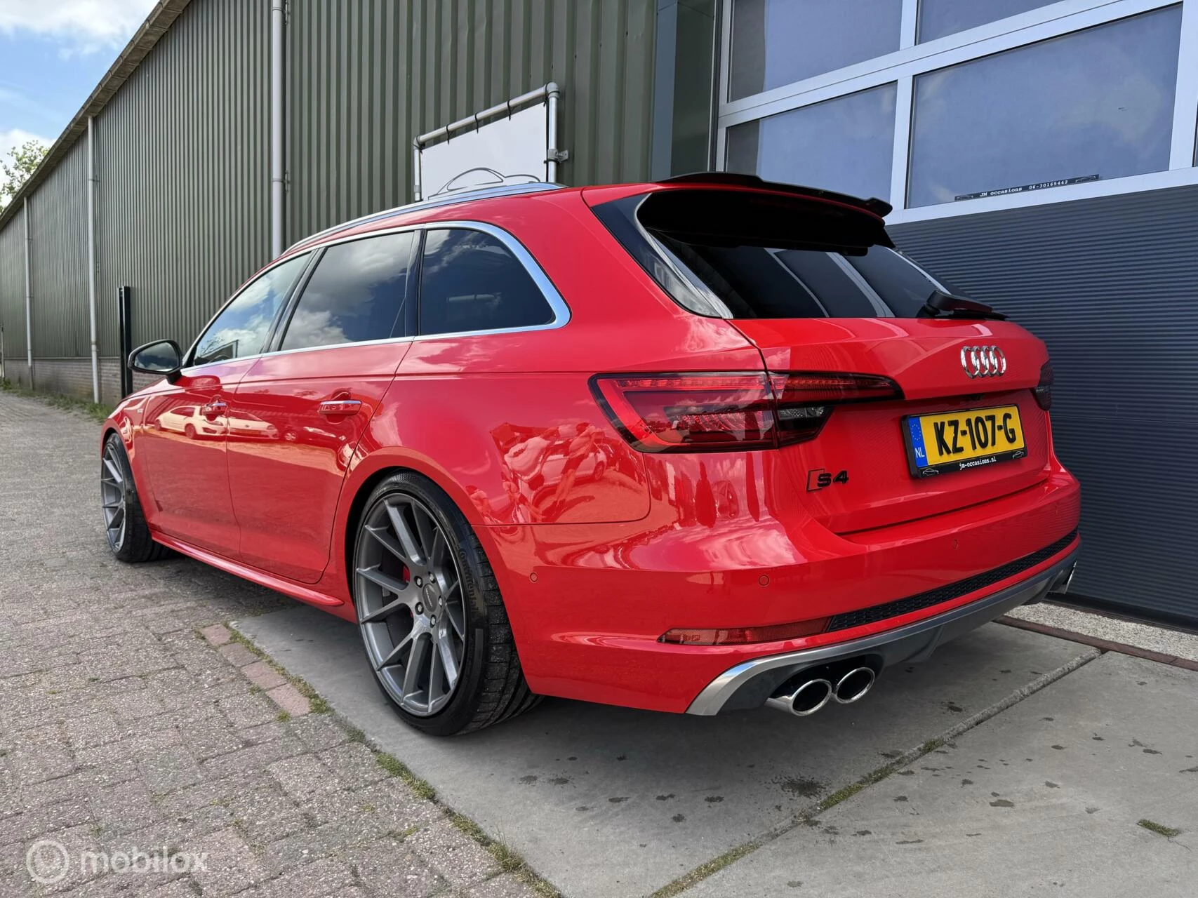 Hoofdafbeelding Audi S4