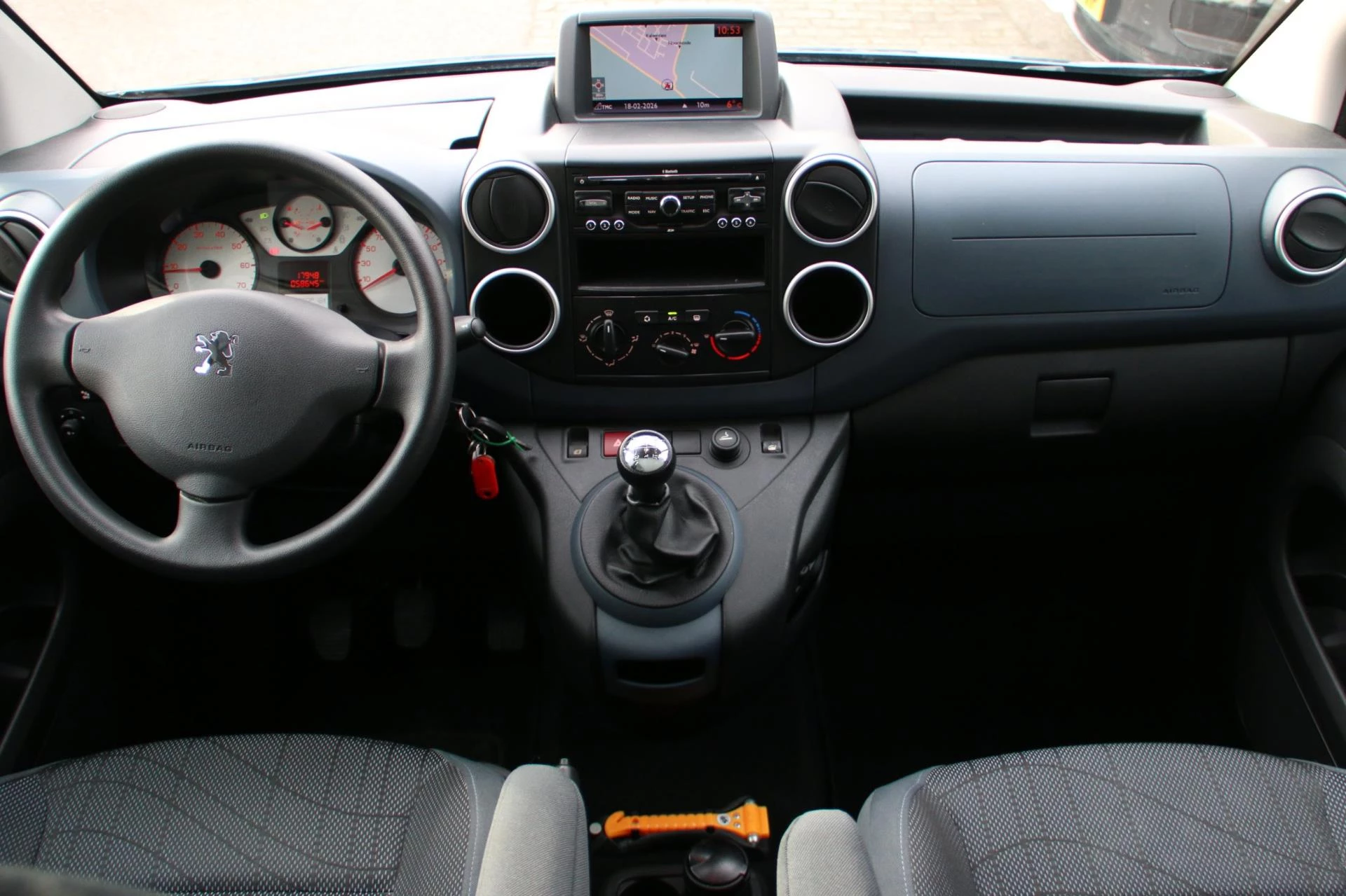 Hoofdafbeelding Peugeot Partner