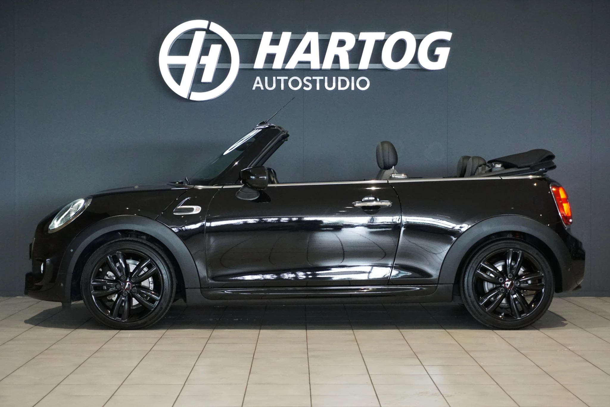 Hoofdafbeelding MINI Cooper Cabrio