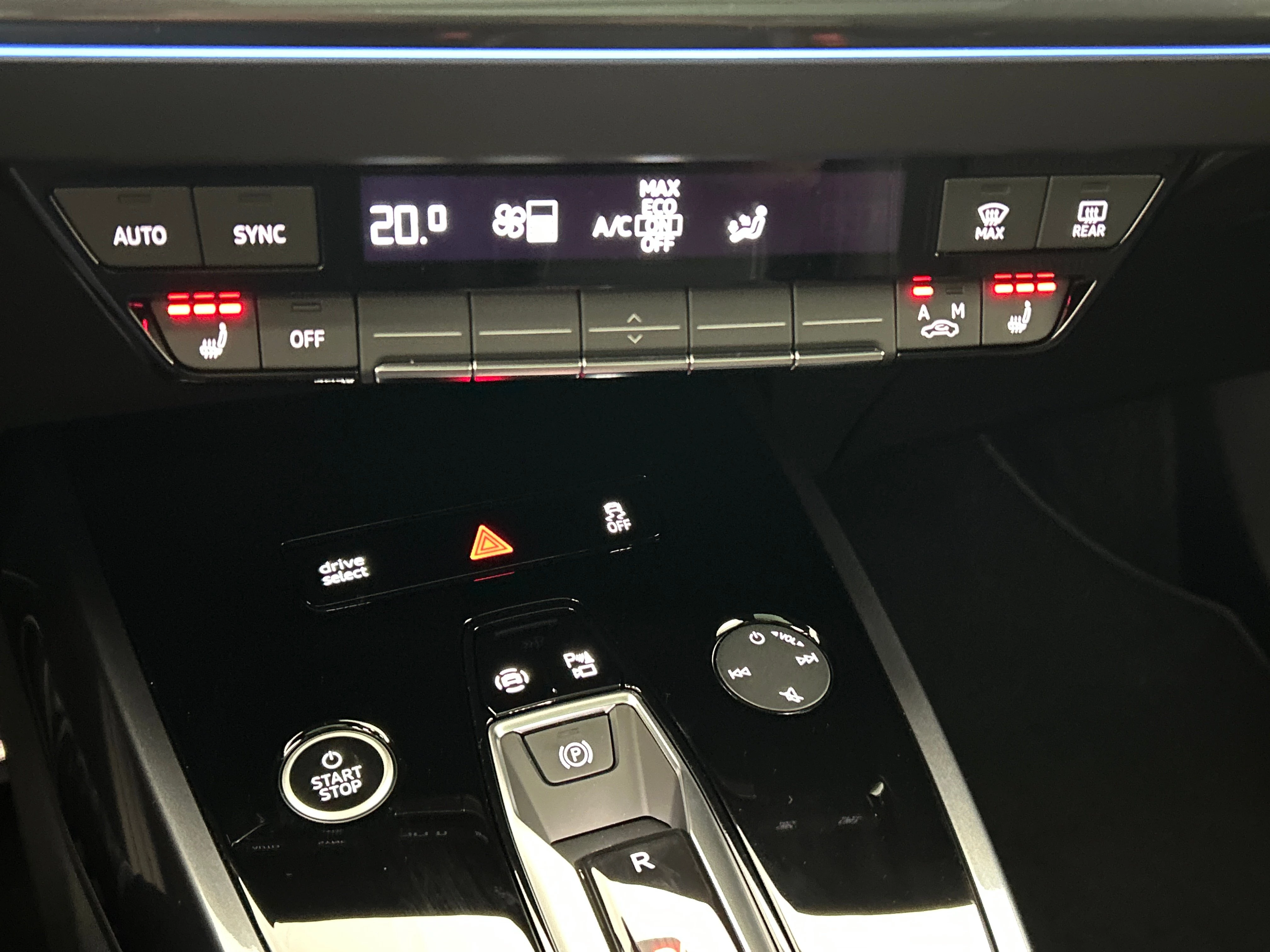 Hoofdafbeelding Audi Q4 e-tron