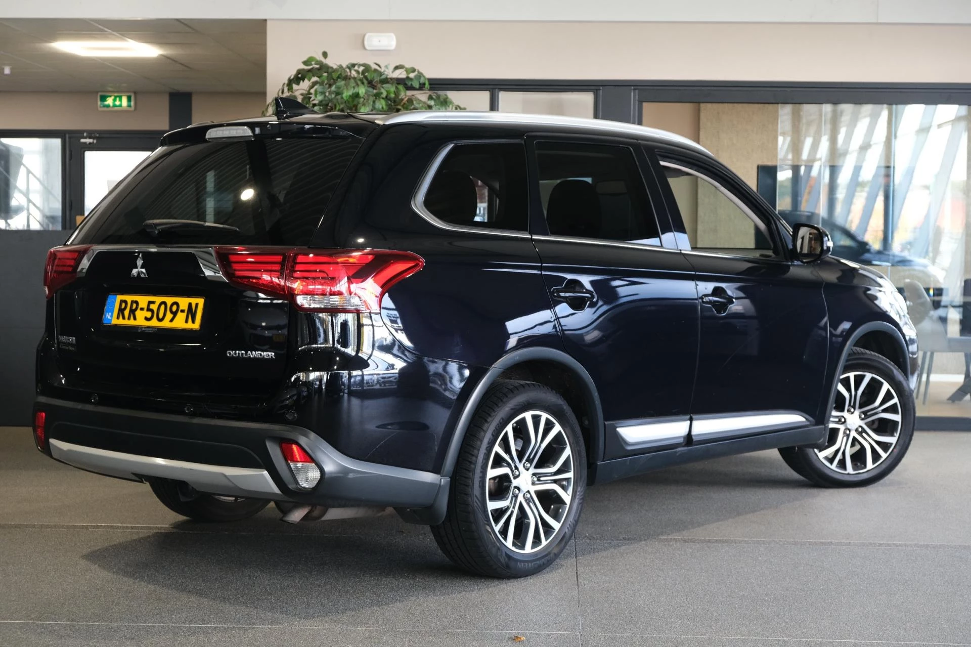 Hoofdafbeelding Mitsubishi Outlander