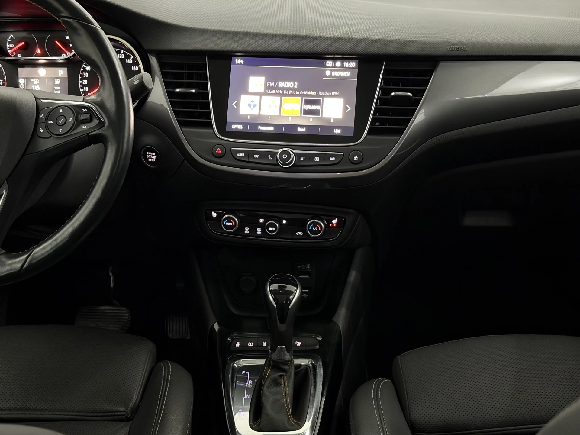 Hoofdafbeelding Opel Crossland X