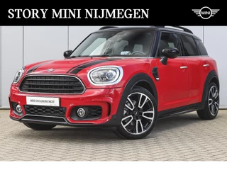 MINI Countryman Cooper Automaat / JCW Trim Pakket / Panoramadak / Achteruitrijcamera / JCW Sportstoelen / Harman-Kardon / Park Assistant / Comfort Access