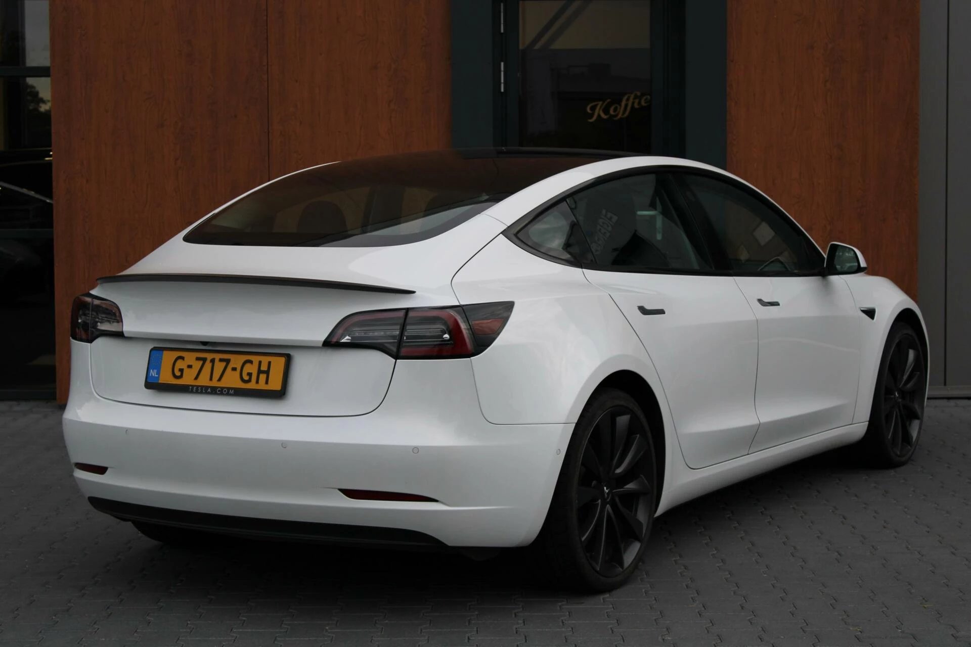 Hoofdafbeelding Tesla Model 3