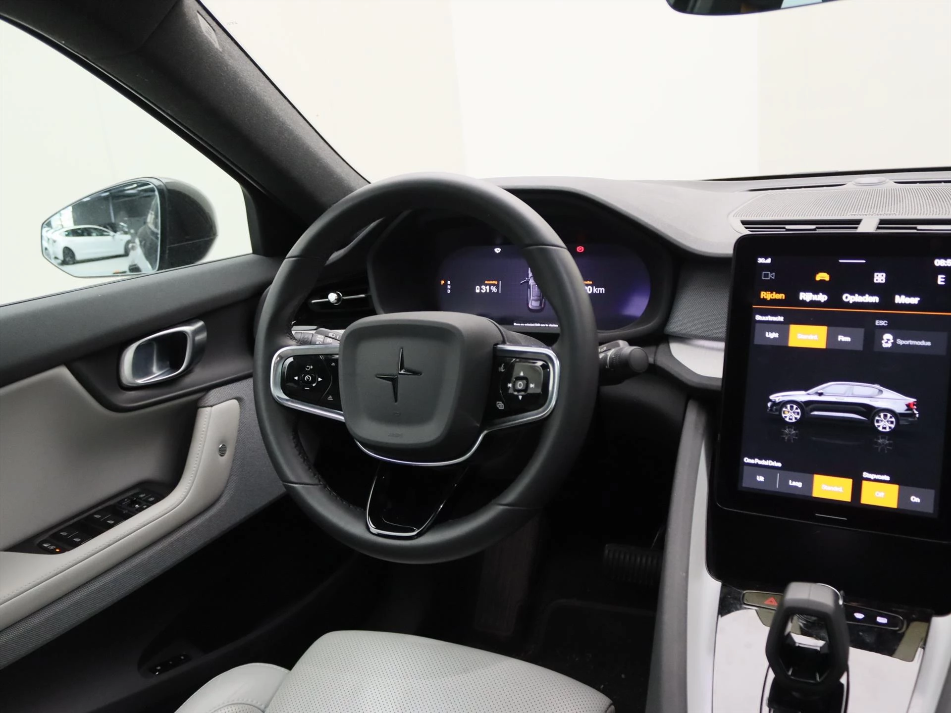 Hoofdafbeelding Polestar 2
