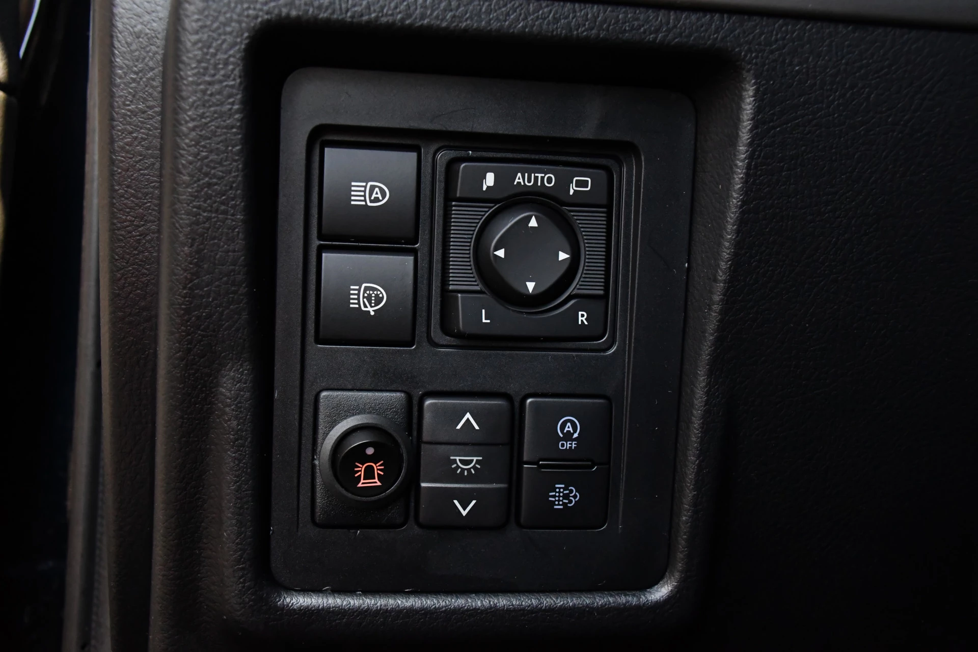 Hoofdafbeelding Toyota Land Cruiser