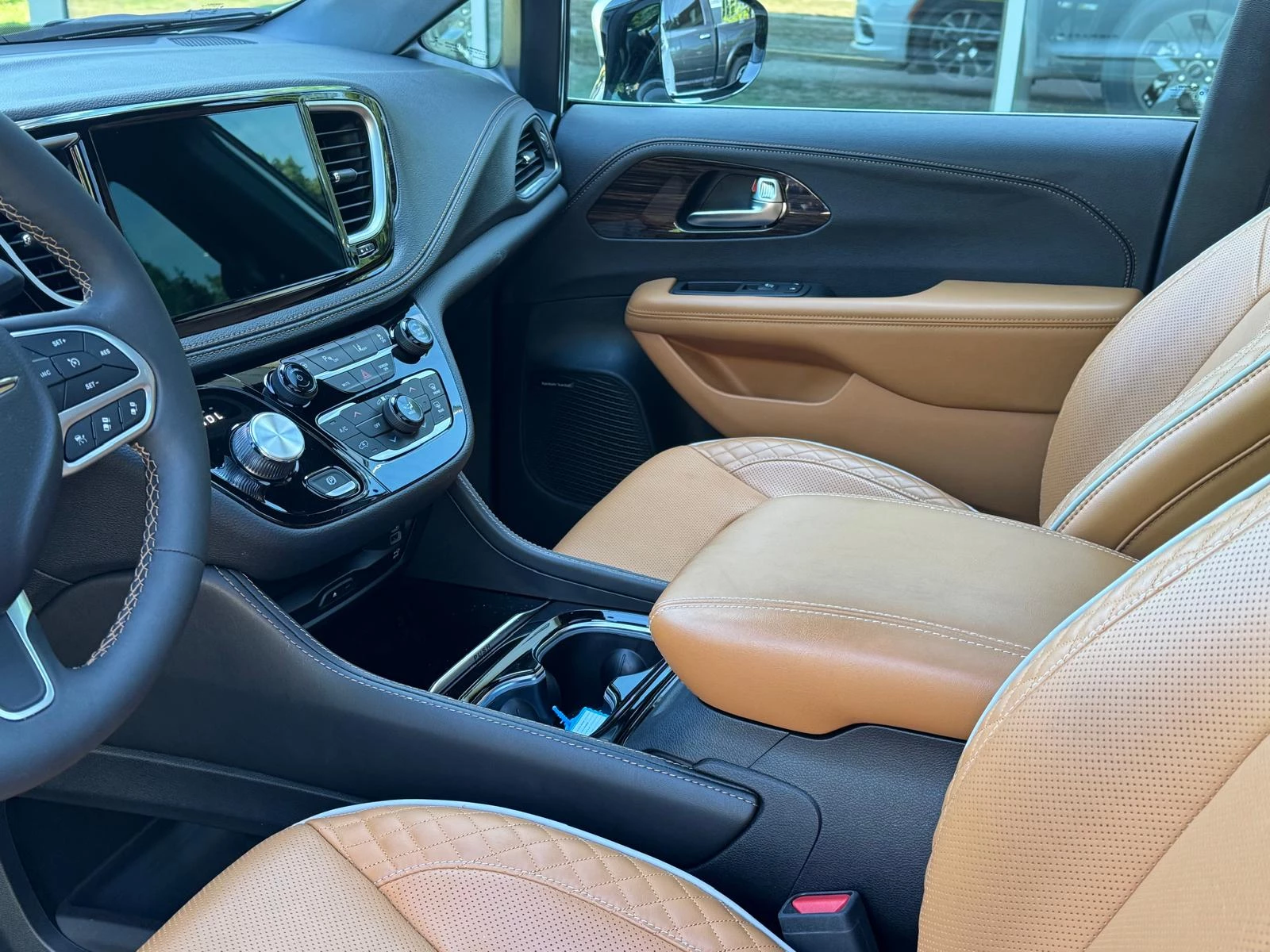 Hoofdafbeelding Chrysler Pacifica