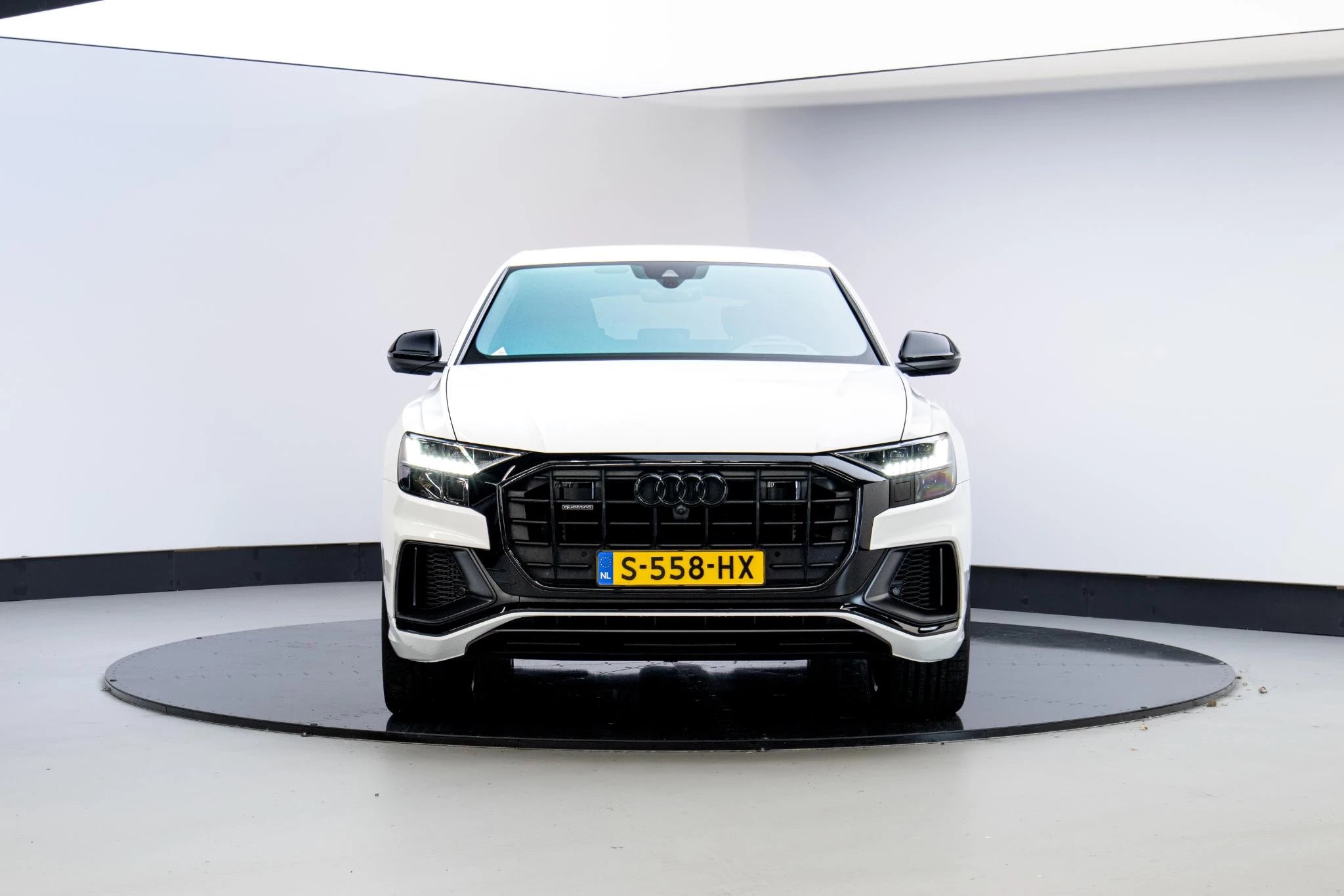 Hoofdafbeelding Audi Q8