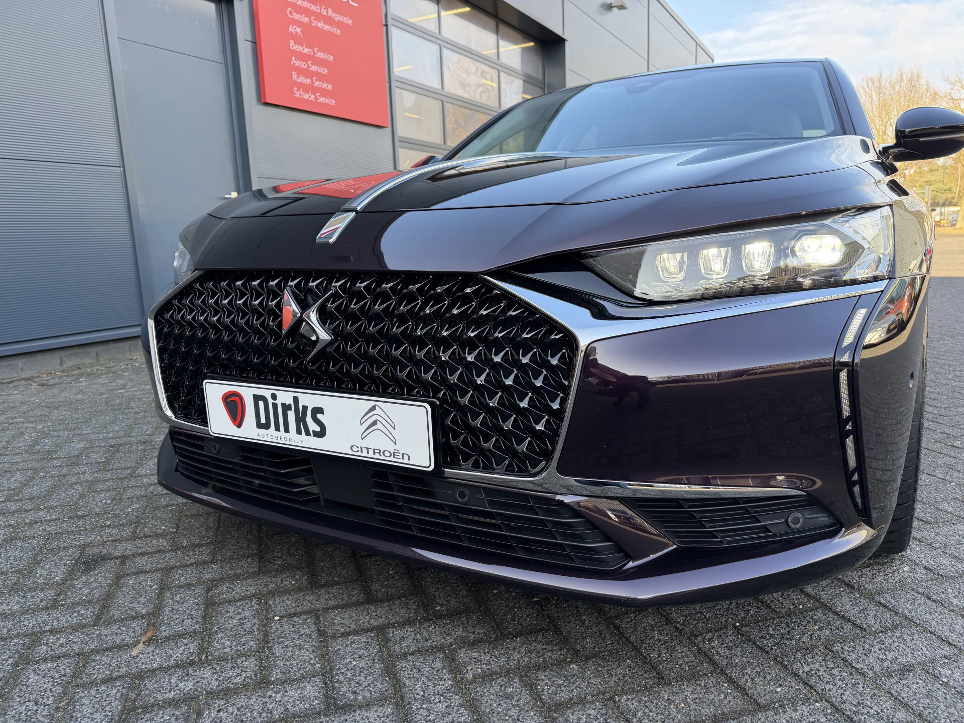 Hoofdafbeelding DS DS 9