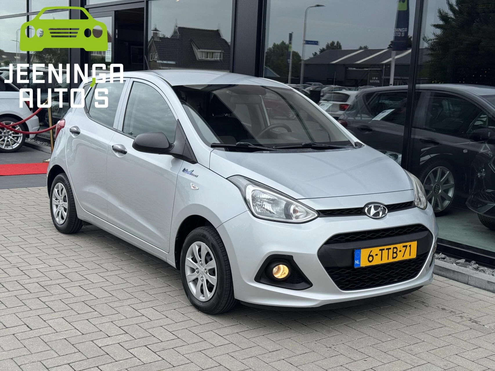 Hoofdafbeelding Hyundai i10