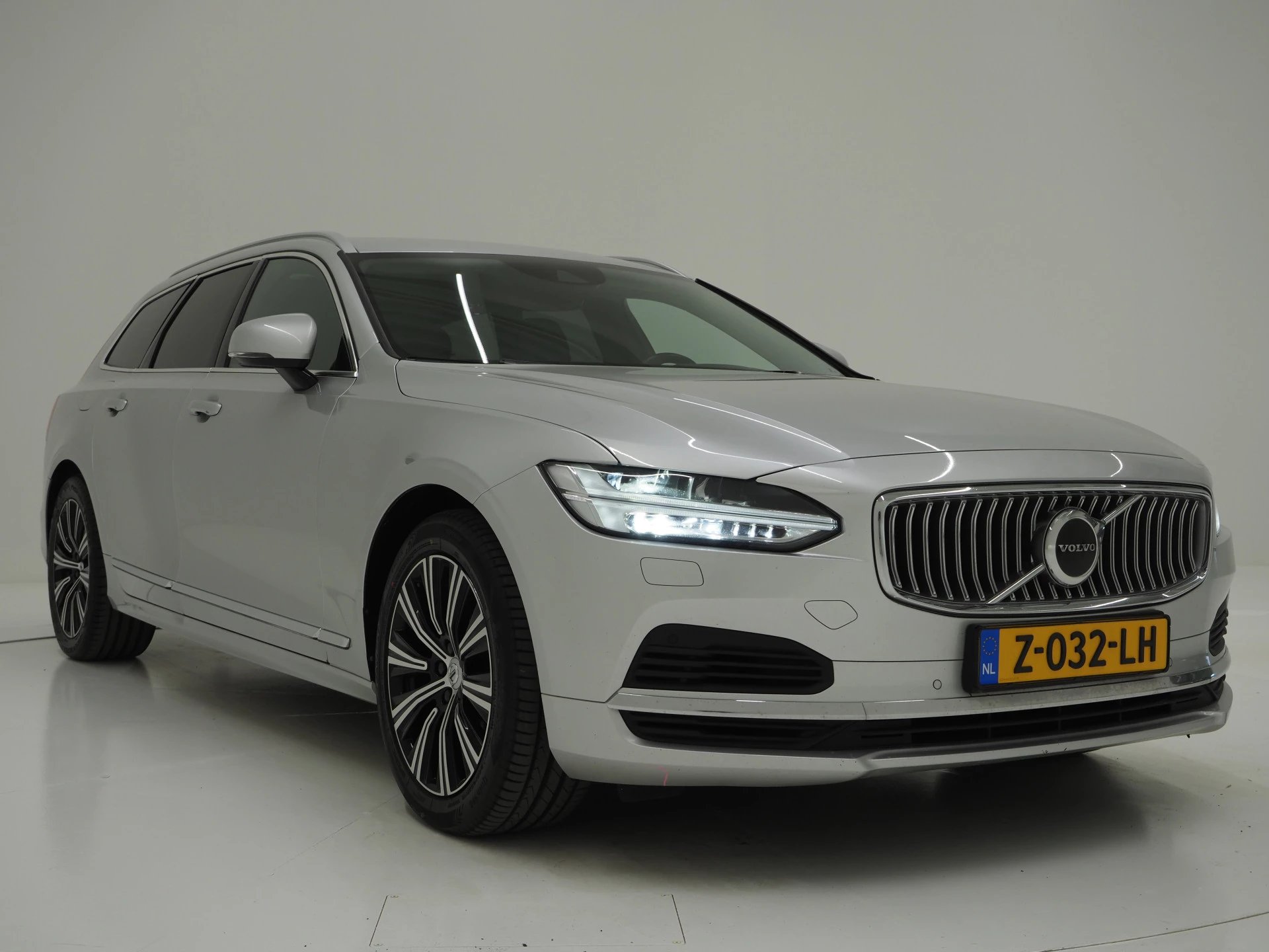 Hoofdafbeelding Volvo V90