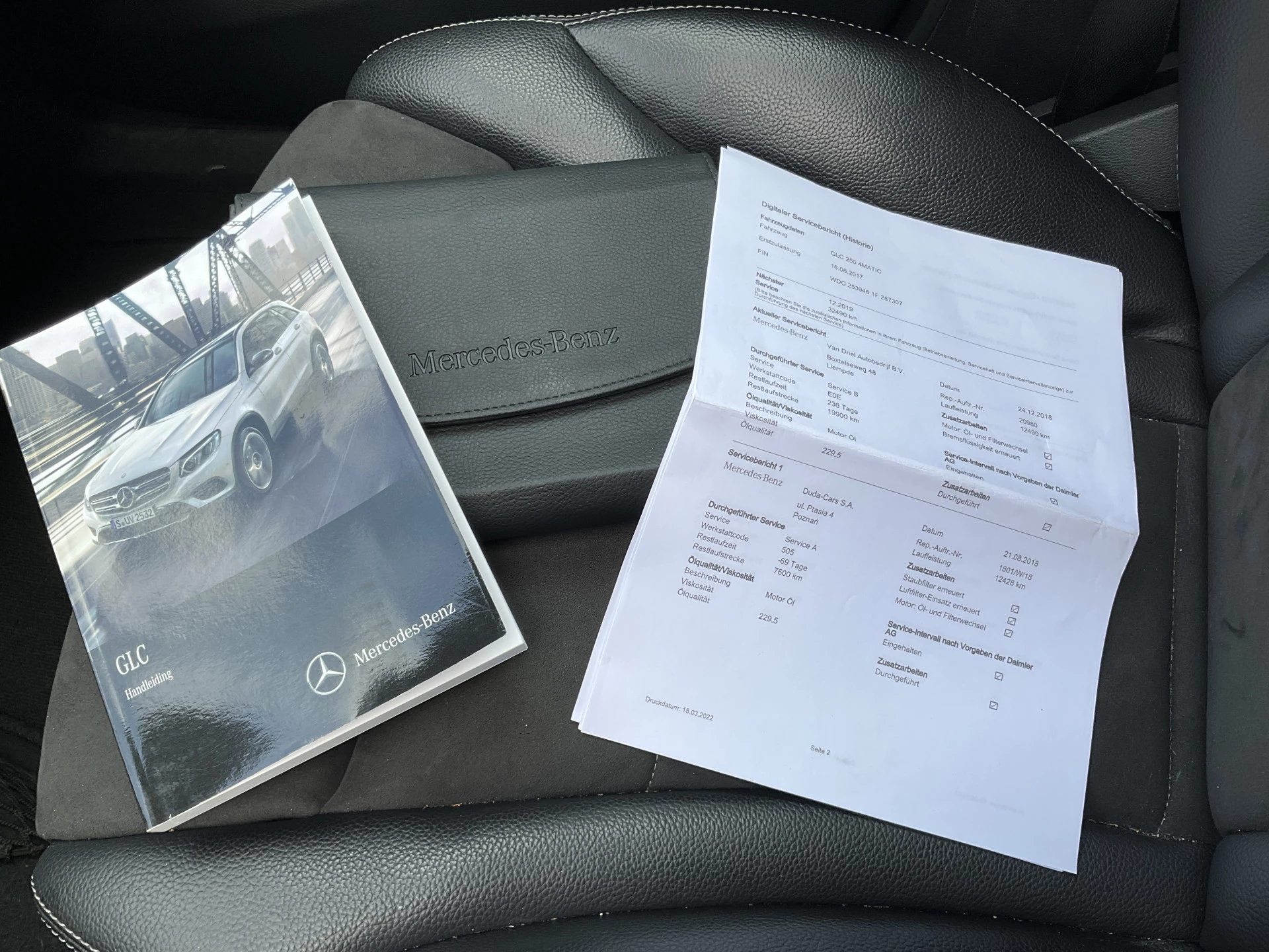 Hoofdafbeelding Mercedes-Benz GLC