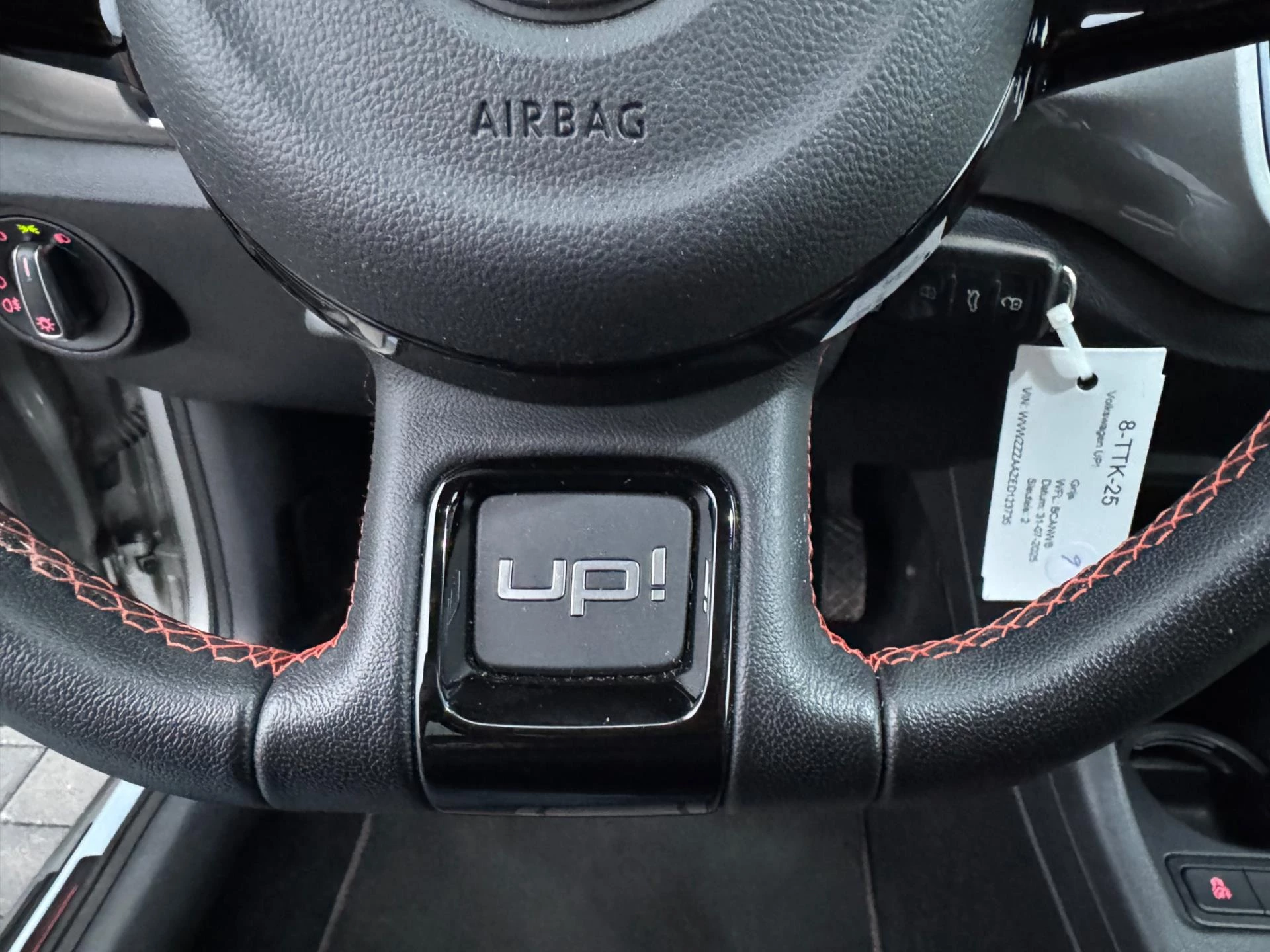 Hoofdafbeelding Volkswagen up!