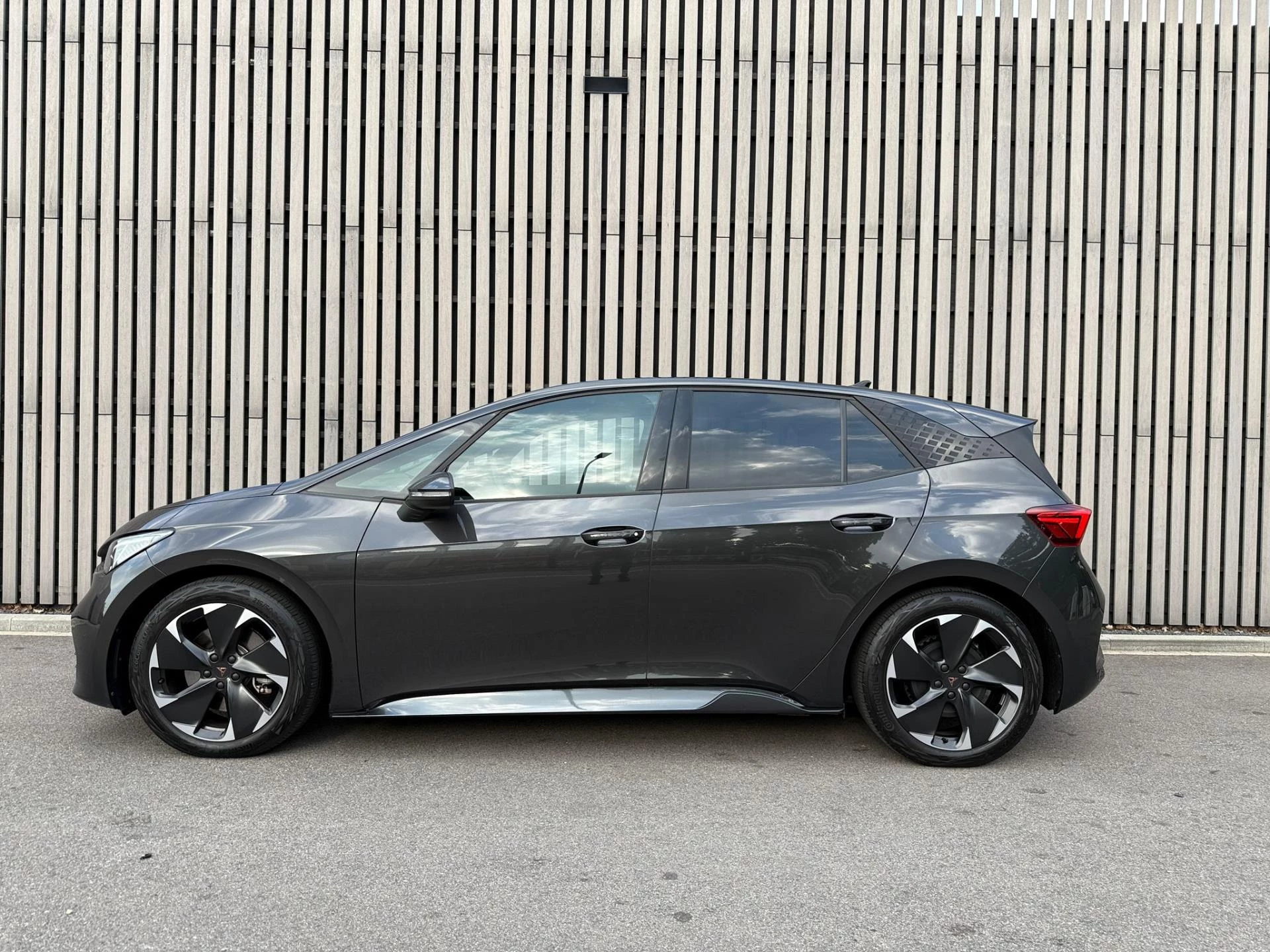 Hoofdafbeelding CUPRA Born
