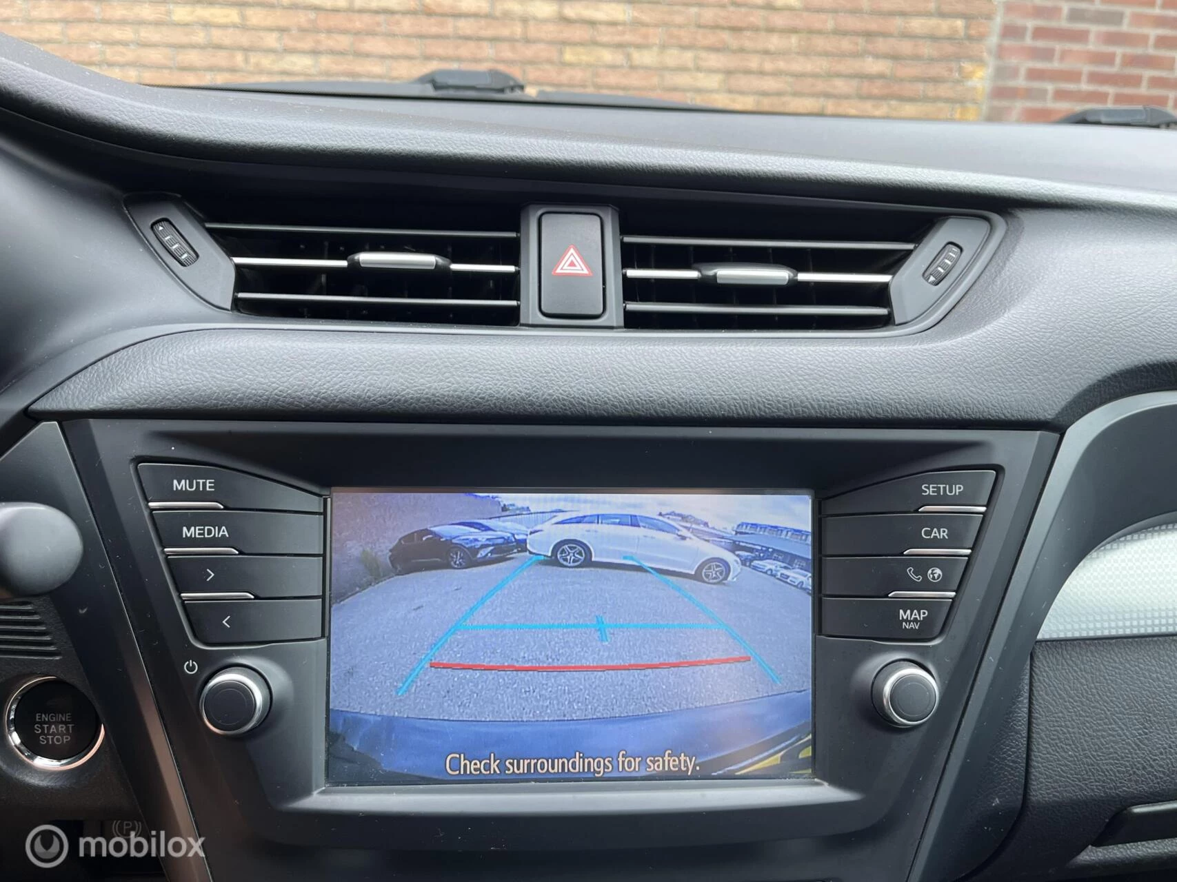 Hoofdafbeelding Toyota Avensis
