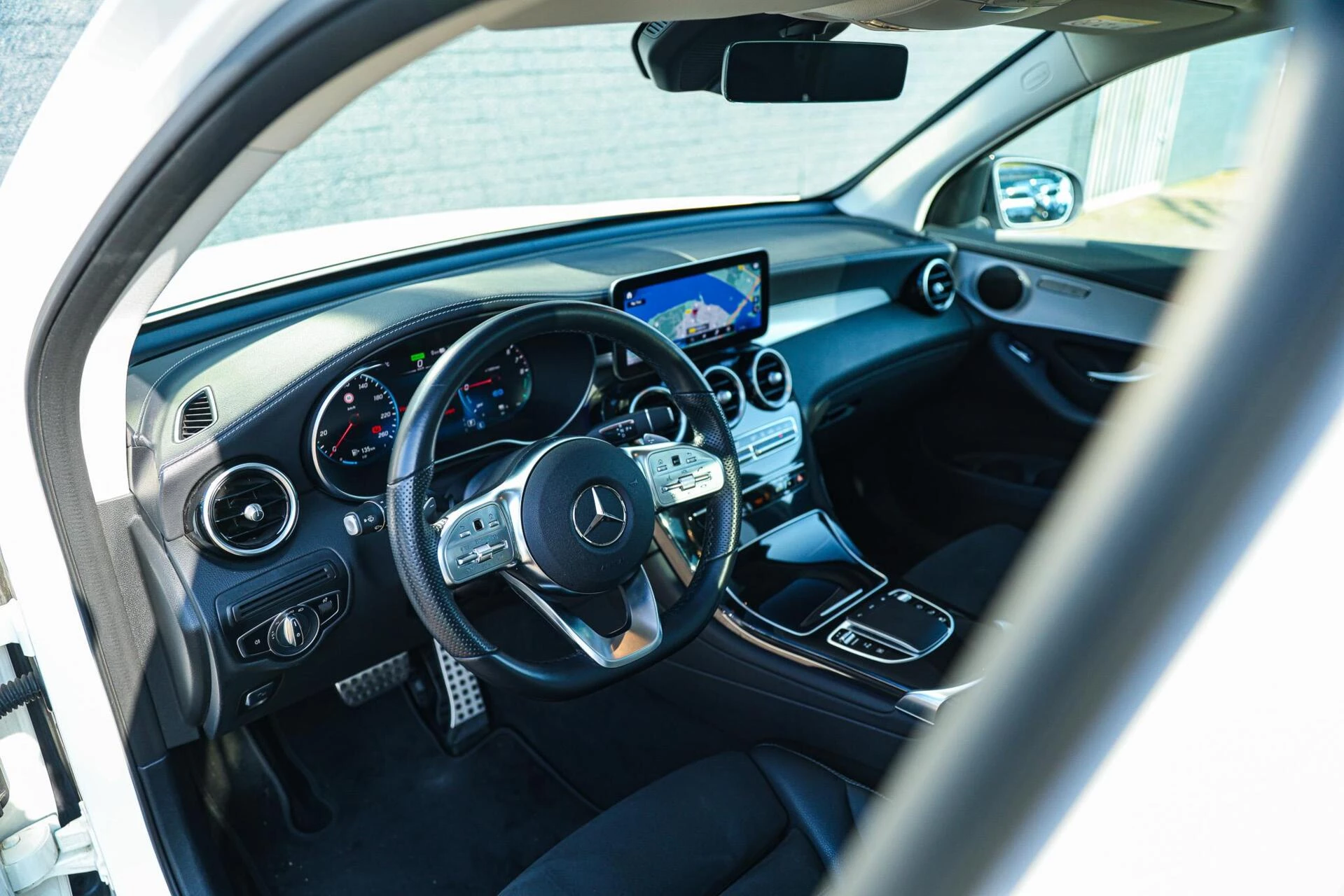 Hoofdafbeelding Mercedes-Benz GLC